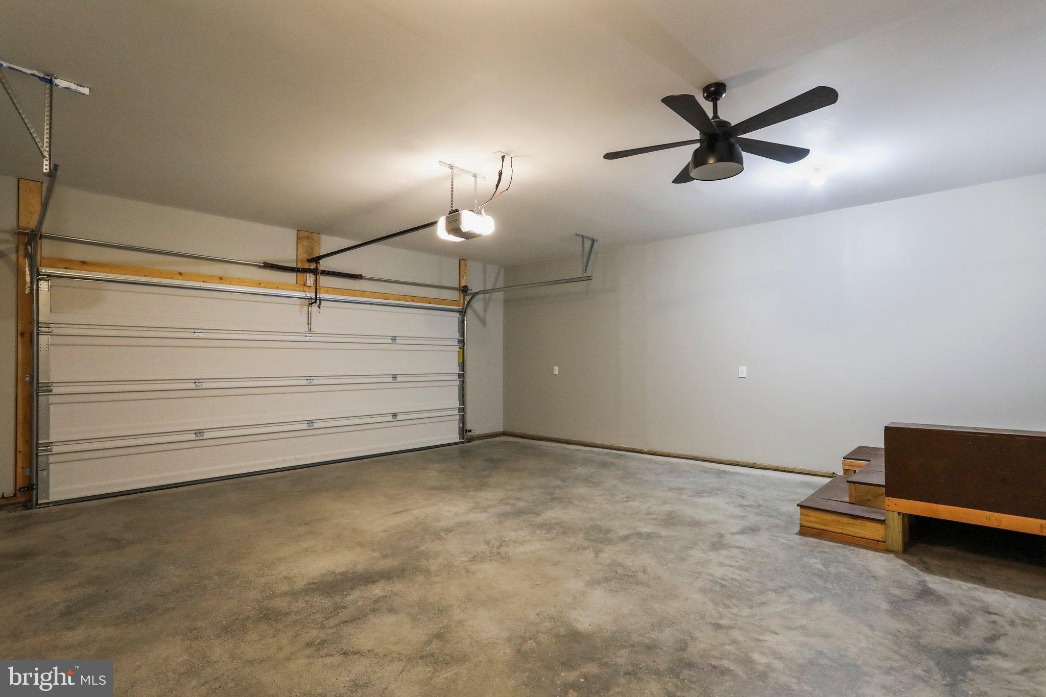 BRIDLE CREEK - Residential