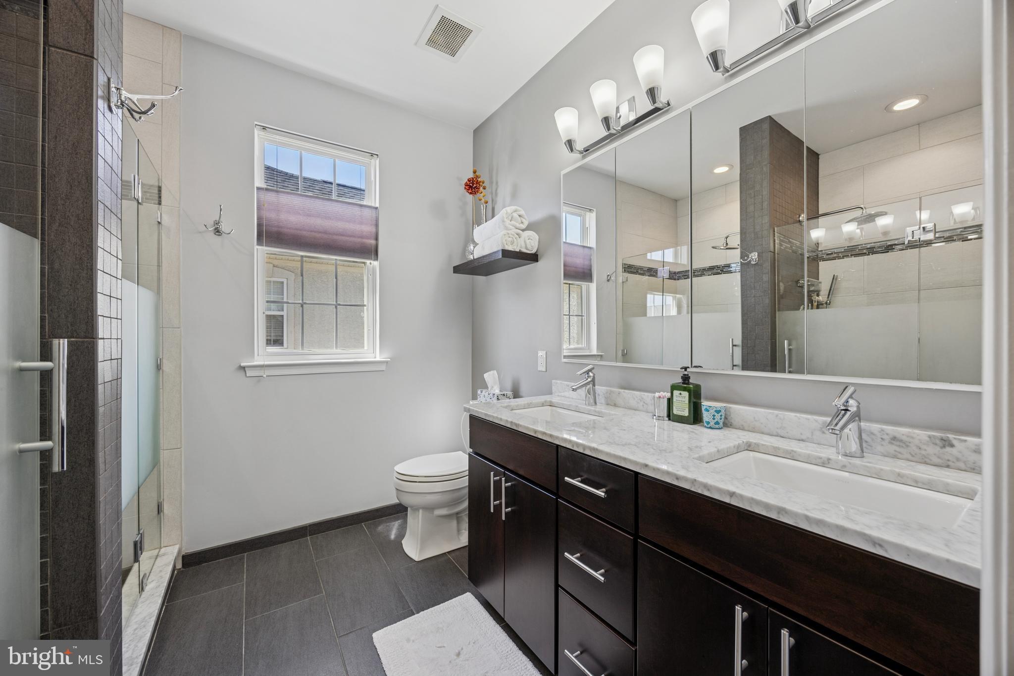 VILLAS AT PACKER PARK - Residential