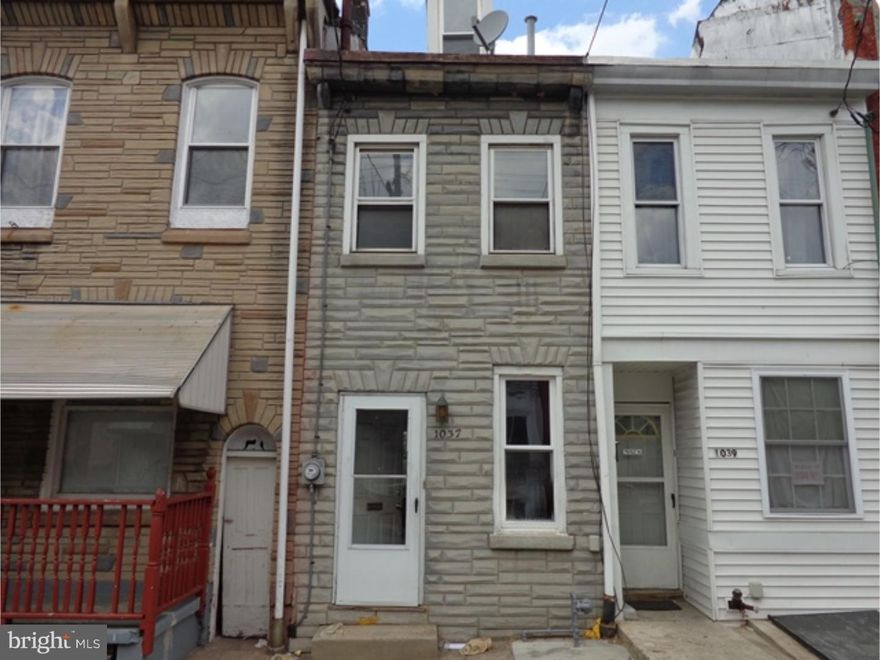 Very affordable 2 bedroom 1 bath Southeast row.  Conveniently located close to schools, shopping and public transportation.  Economical gas heat and central air.  Perfect for that first time home owner.  Own cheaper than rent!