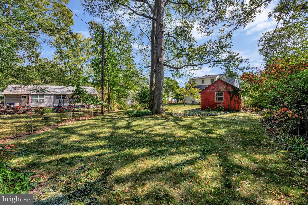 FAIRLAWN-LAUREL - Residential