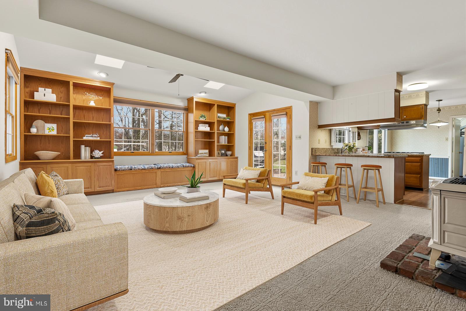 MONTPELIER - Residential