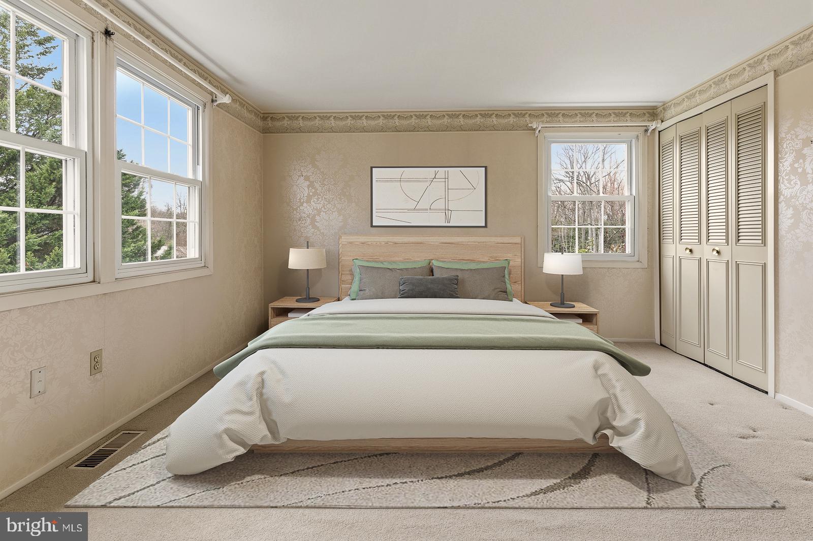 MONTPELIER - Residential