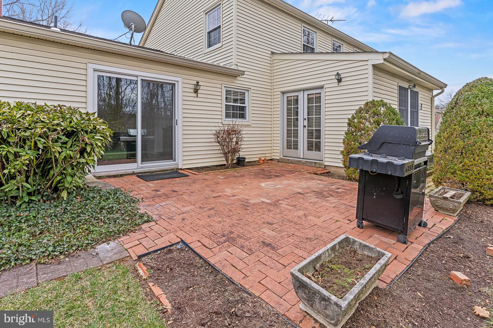 MONTPELIER - Residential