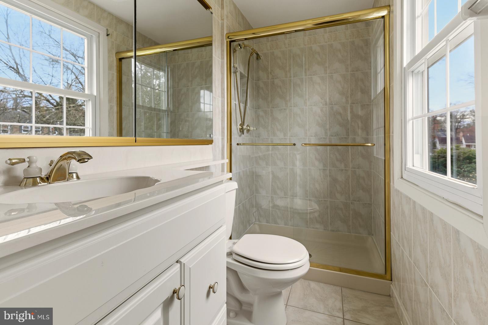 MONTPELIER - Residential