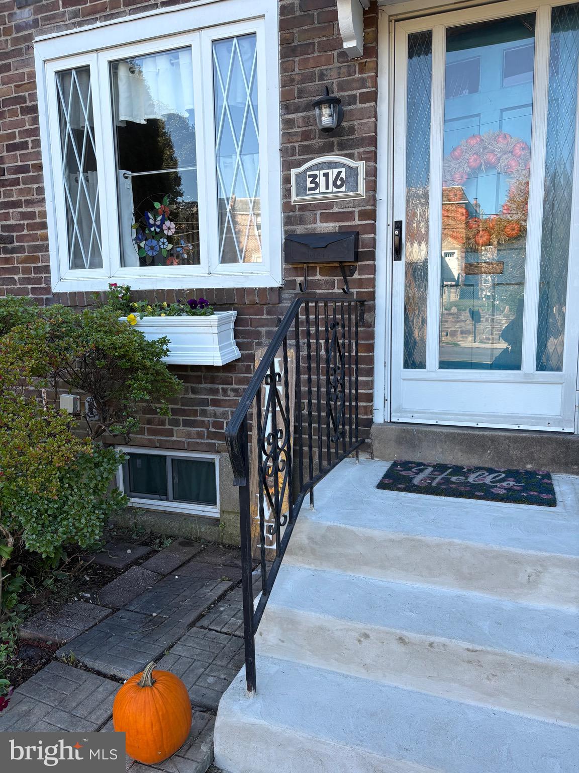 316 WESTMONT DRIVE