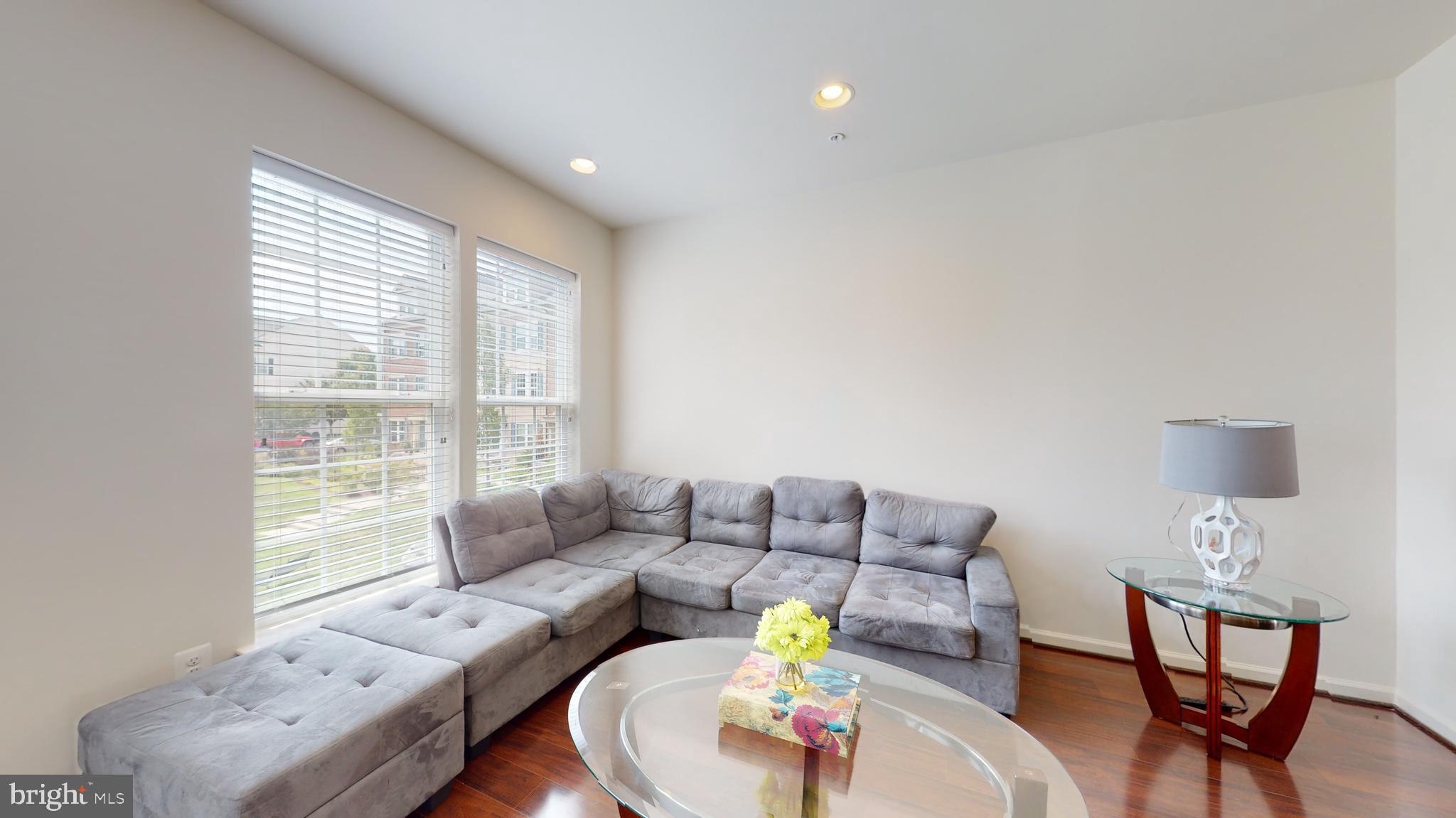 GALLERY PARK - Residential