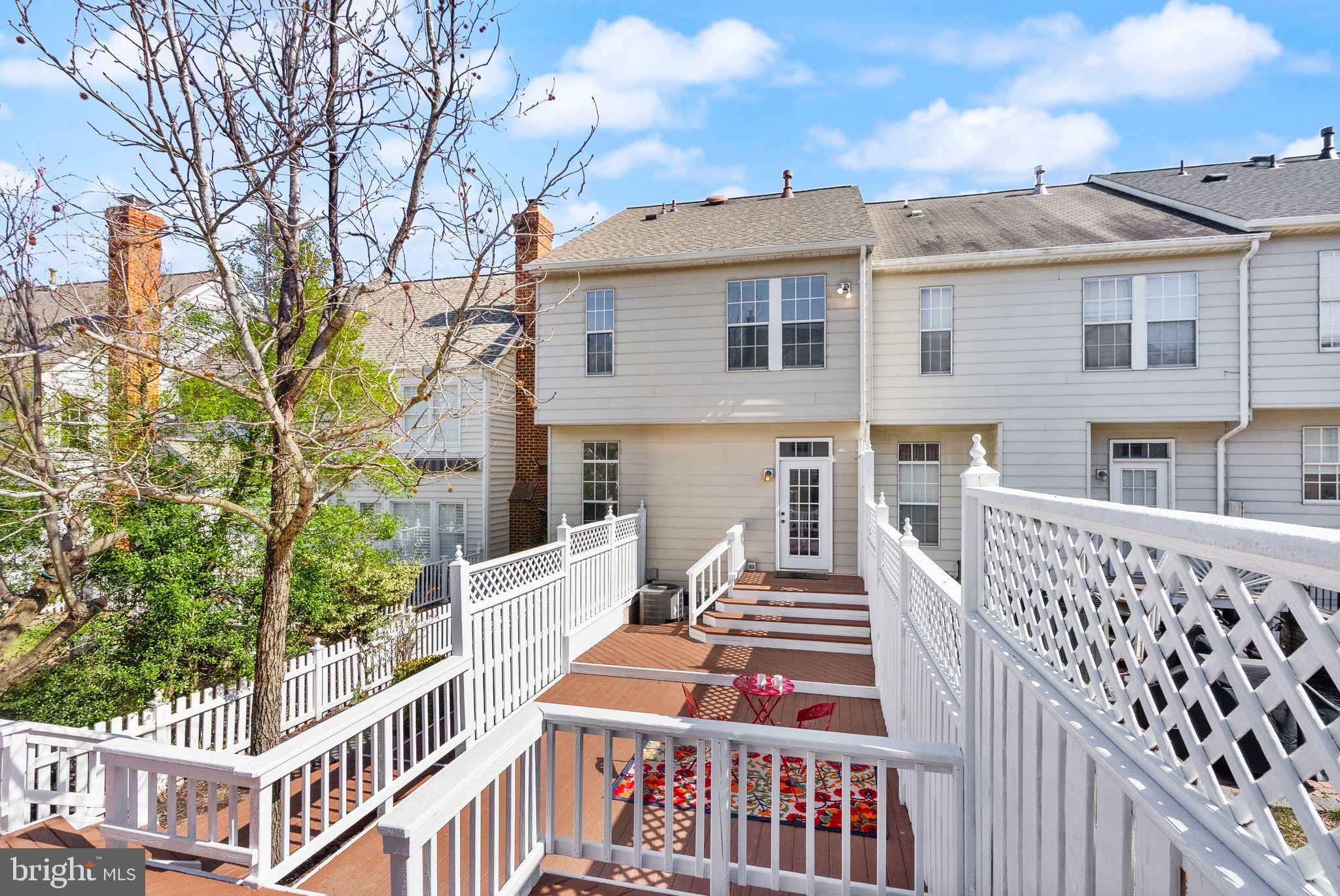 BELMONT FOREST - Residential