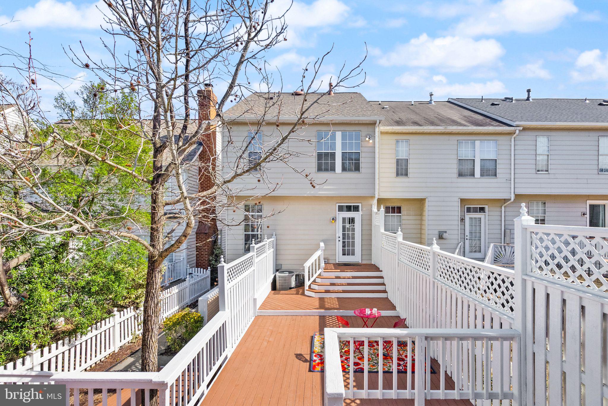 BELMONT FOREST - Residential