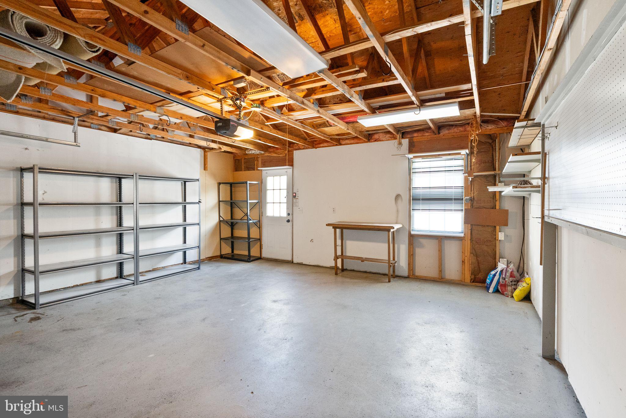 BELMONT FOREST - Residential