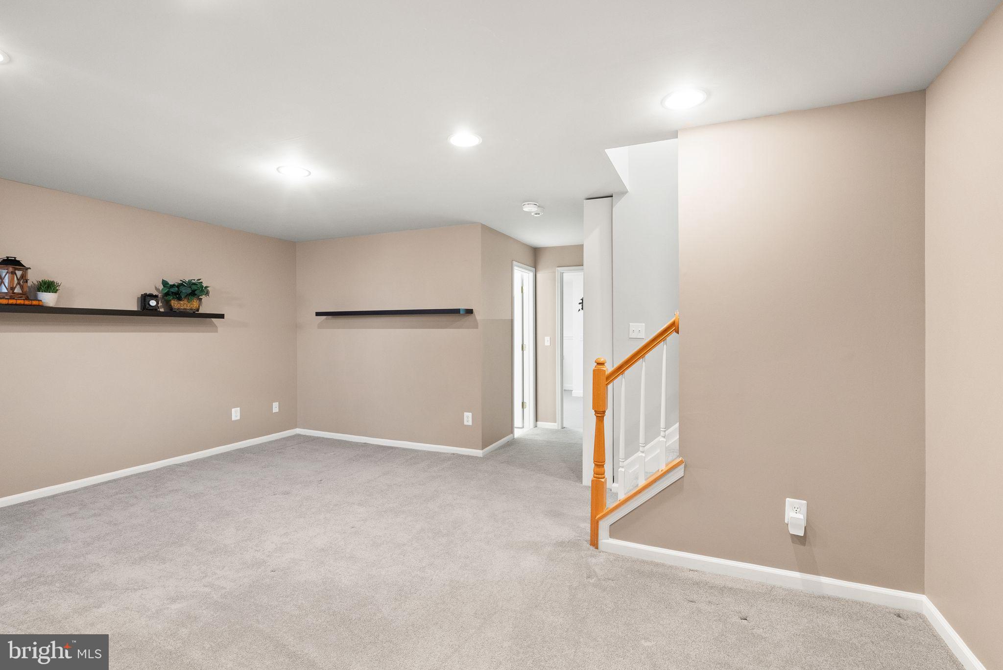 BELMONT FOREST - Residential