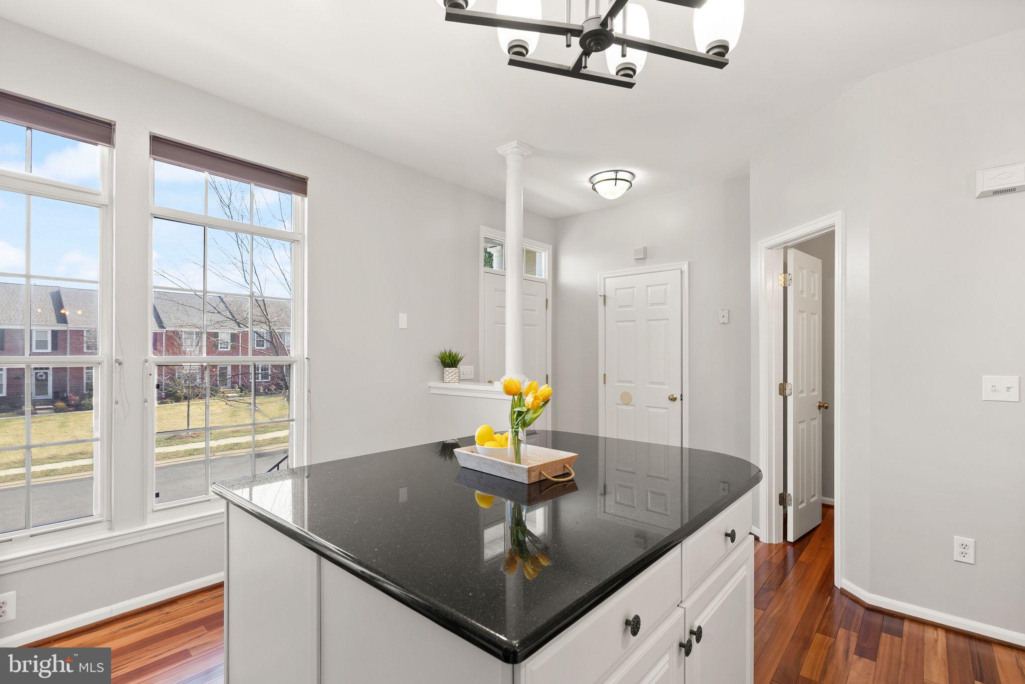 BELMONT FOREST - Residential