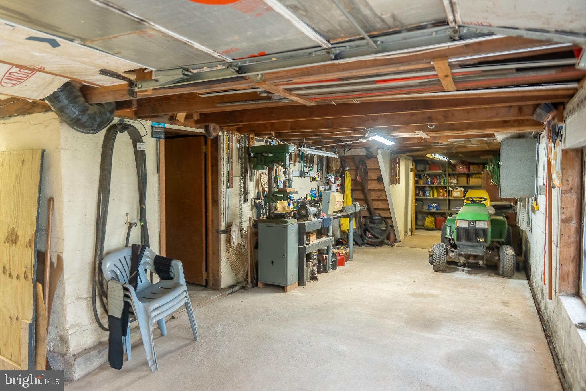 UPPER STRASBURG - Residential