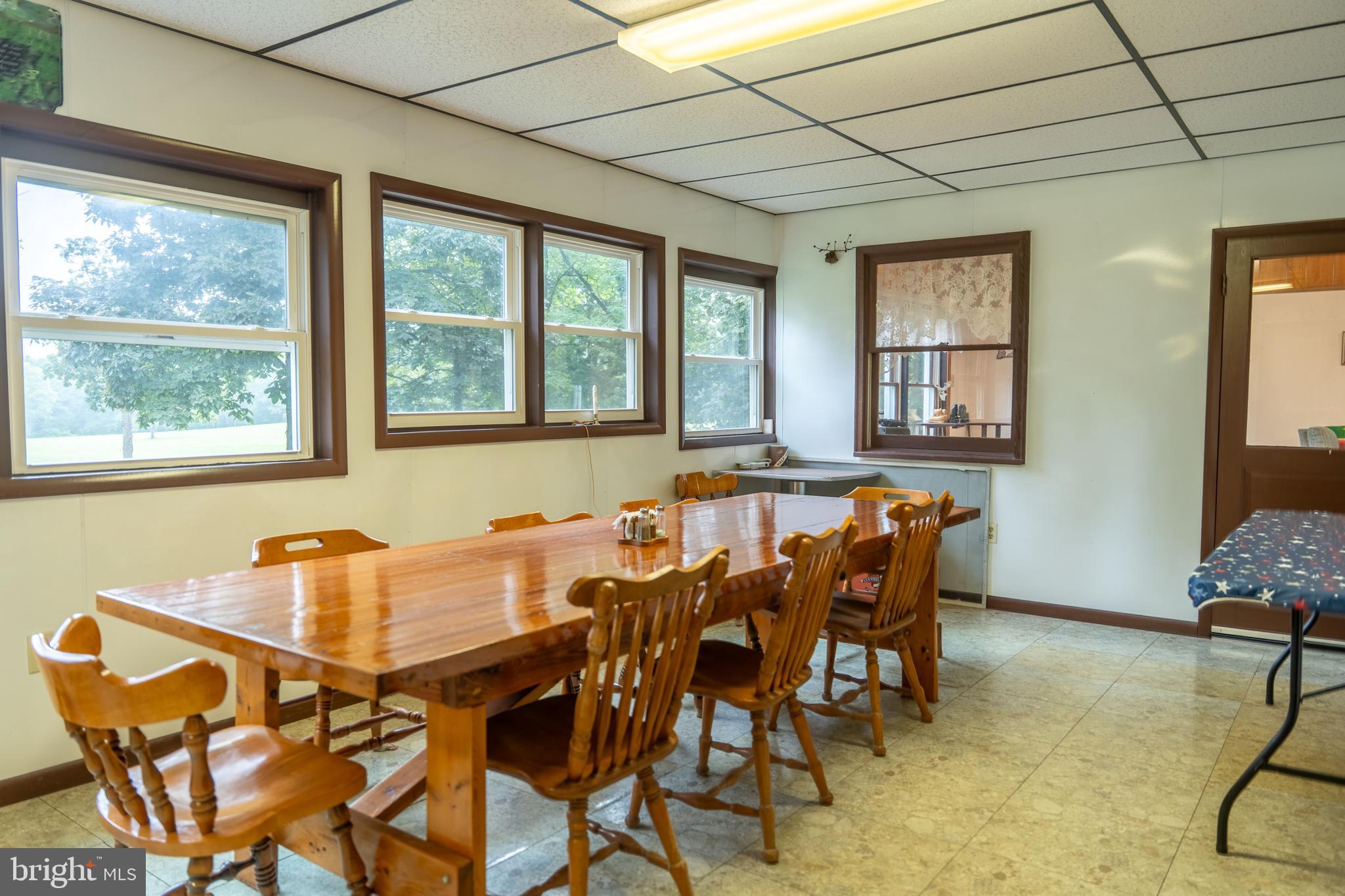 UPPER STRASBURG - Residential