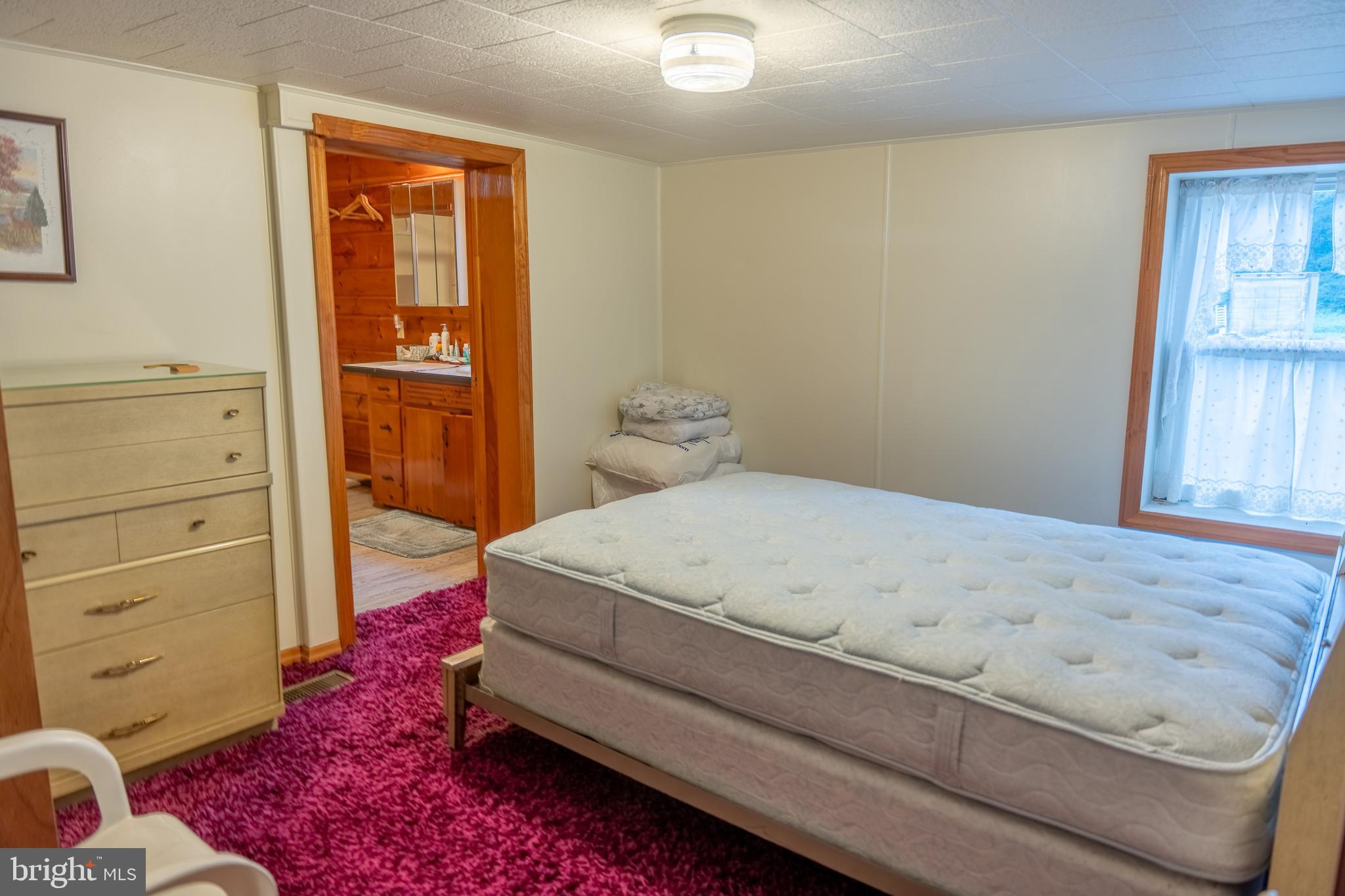 UPPER STRASBURG - Residential