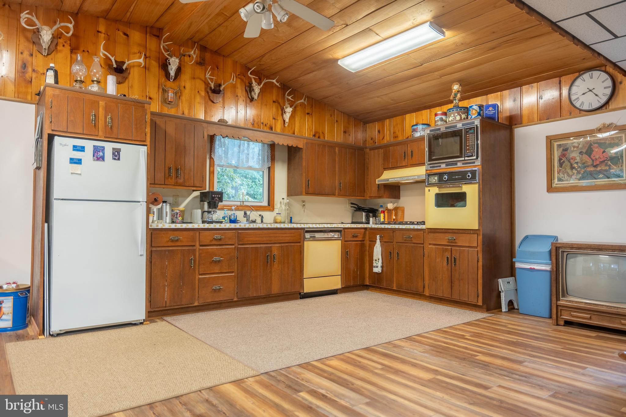 UPPER STRASBURG - Residential