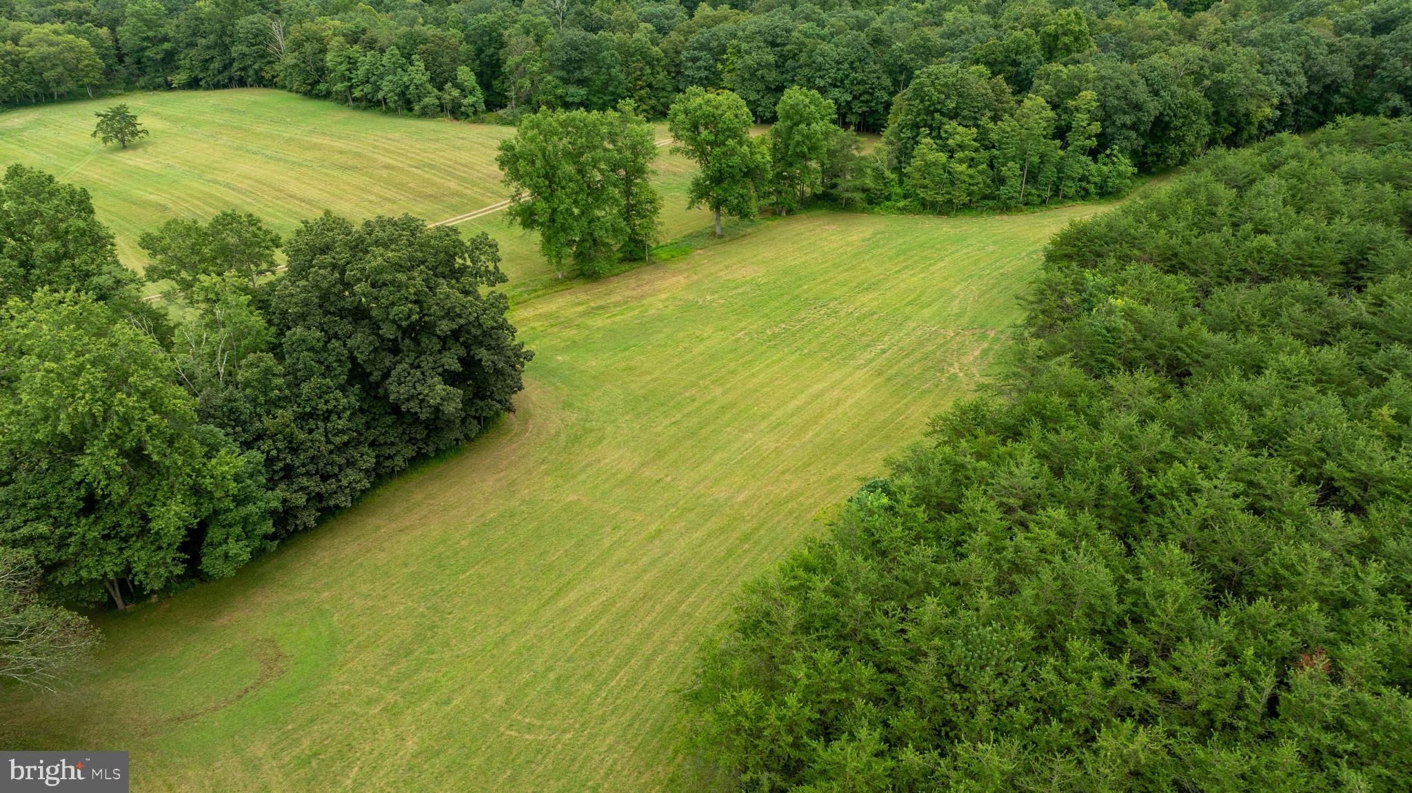 UPPER STRASBURG - Residential
