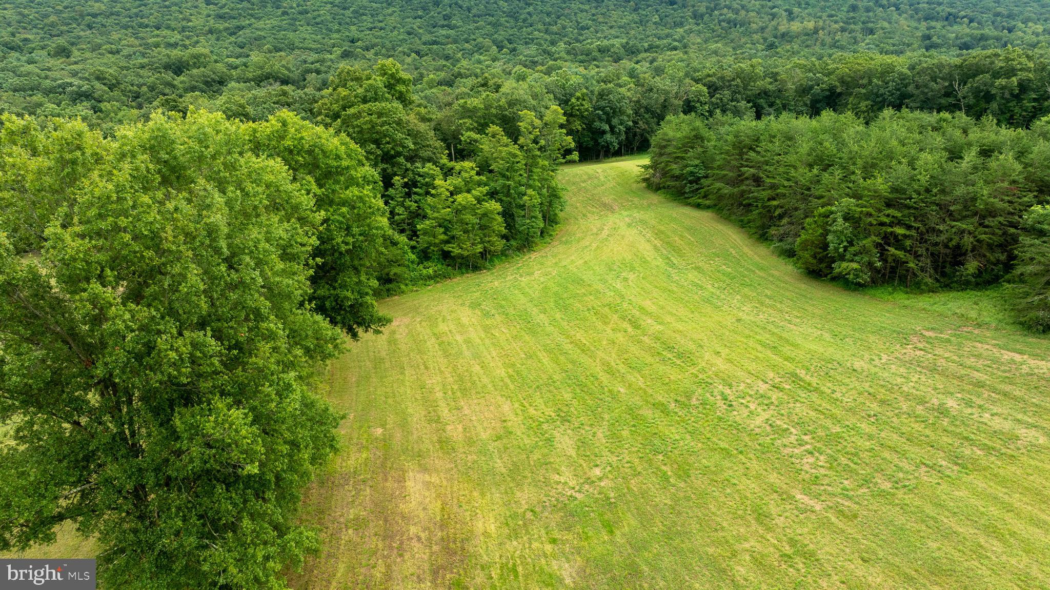 UPPER STRASBURG - Residential
