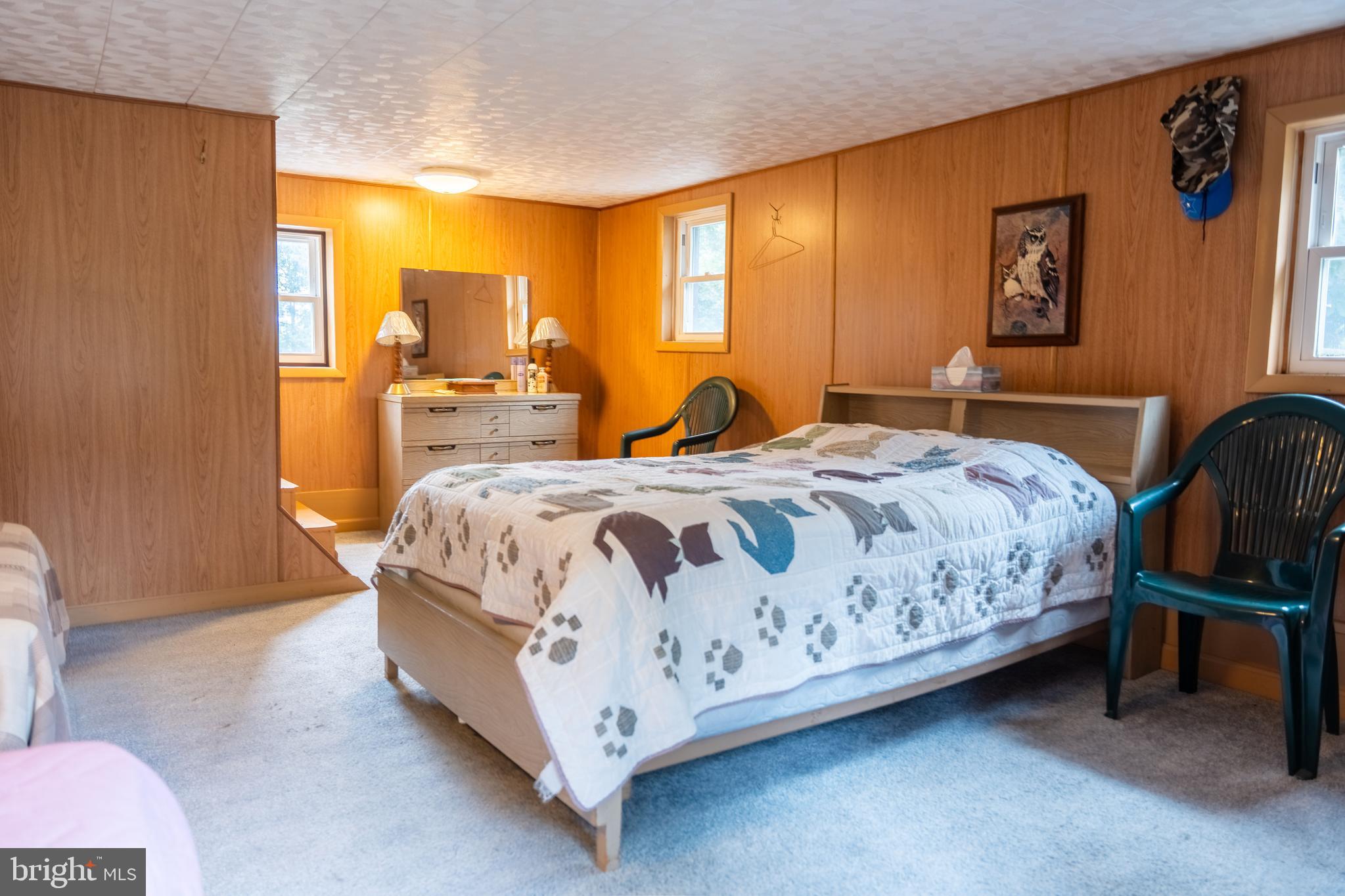 UPPER STRASBURG - Residential