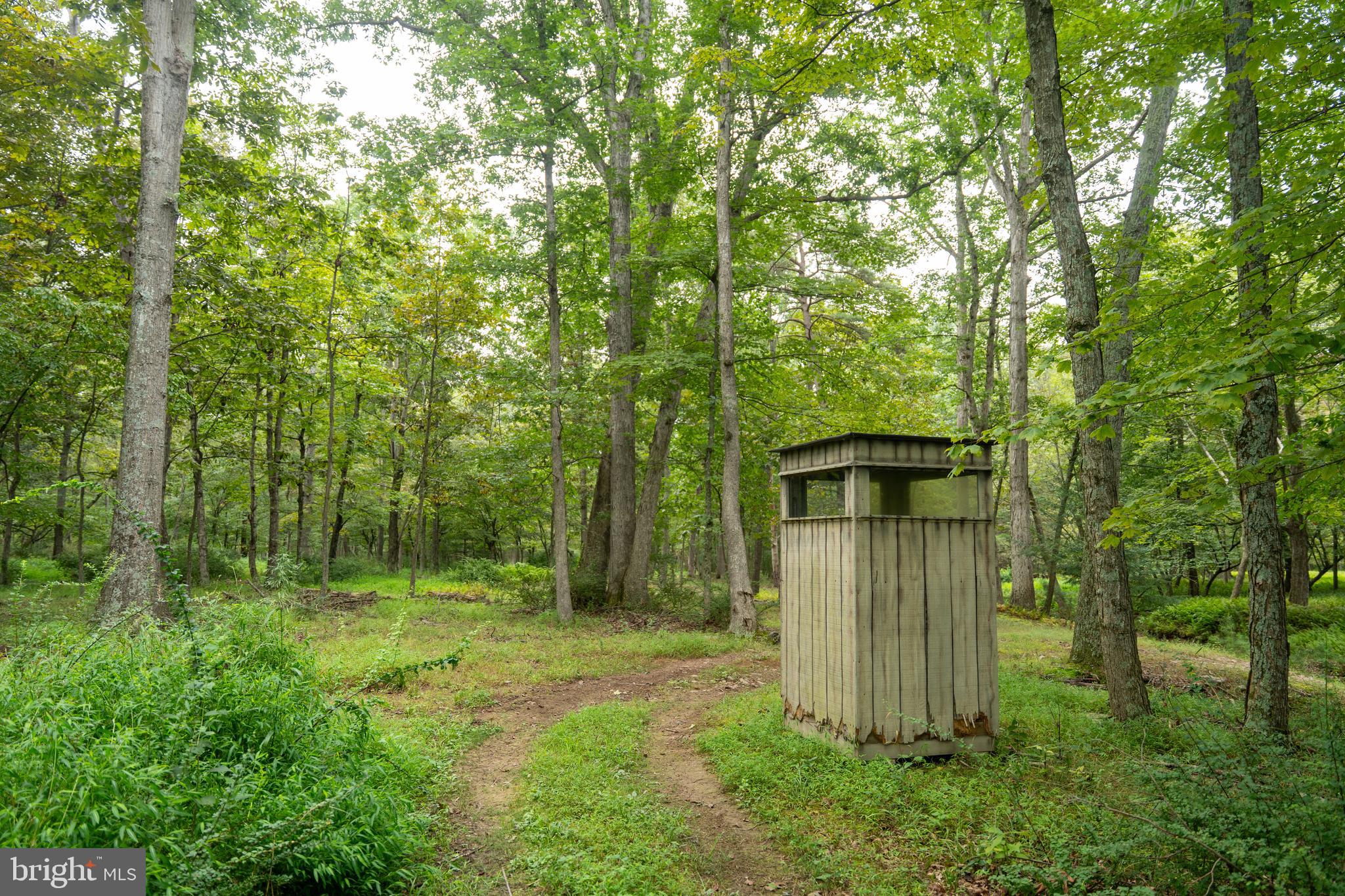 UPPER STRASBURG - Residential