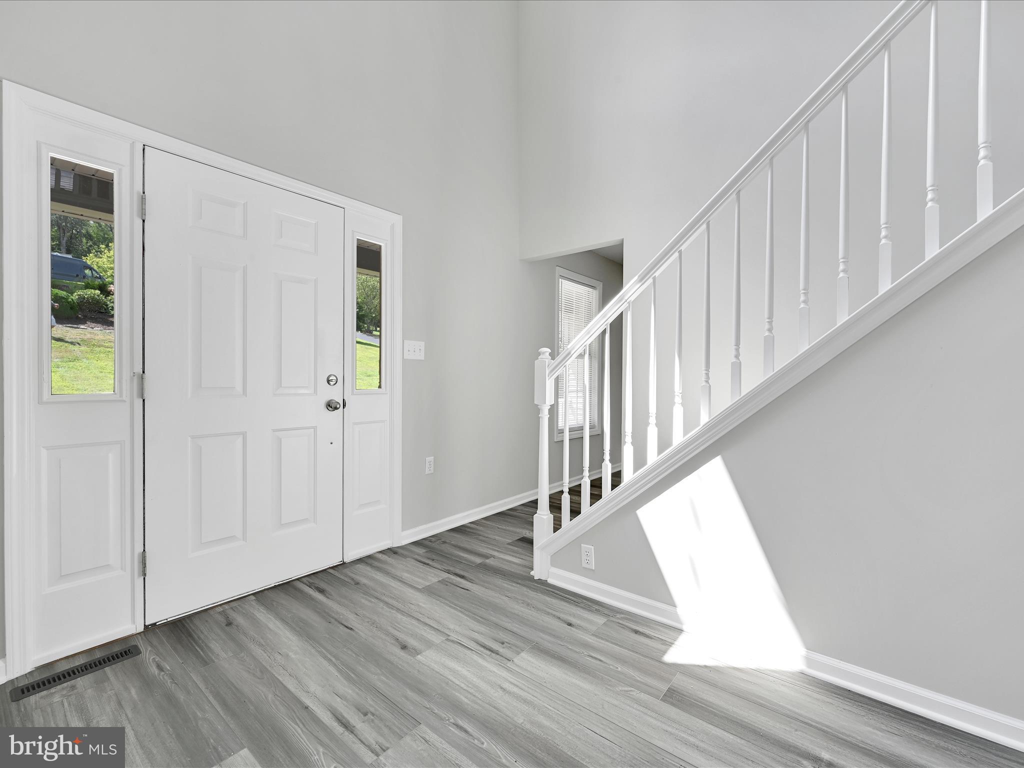 HAWK RIDGE ESTATES - Residential