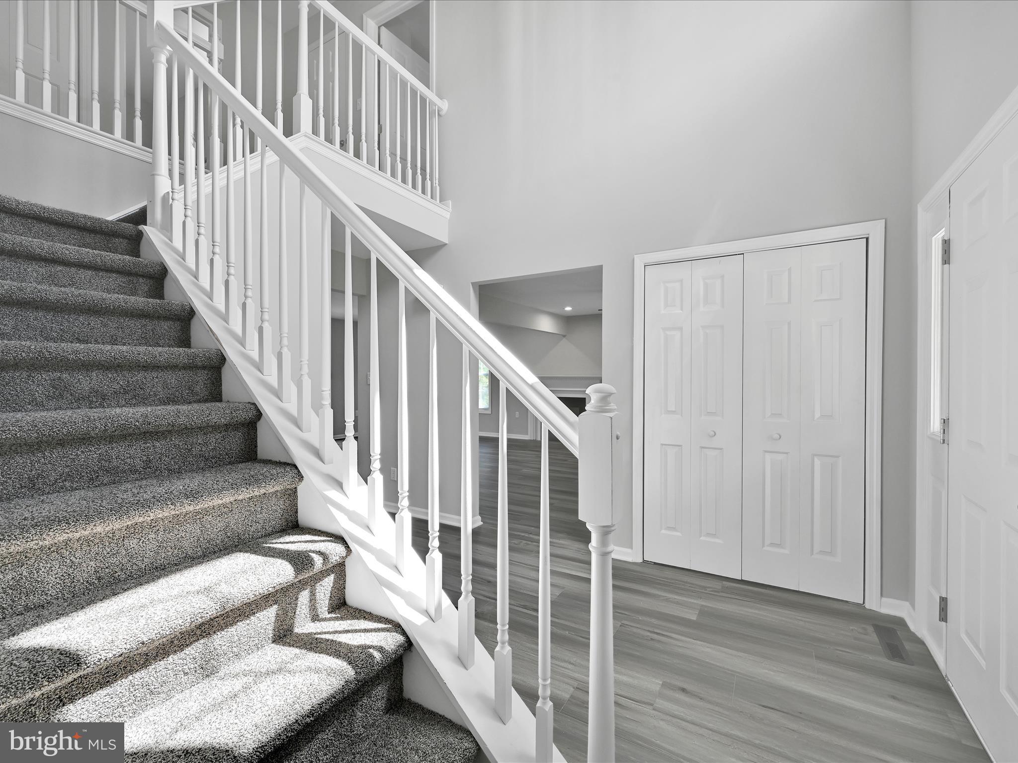 HAWK RIDGE ESTATES - Residential