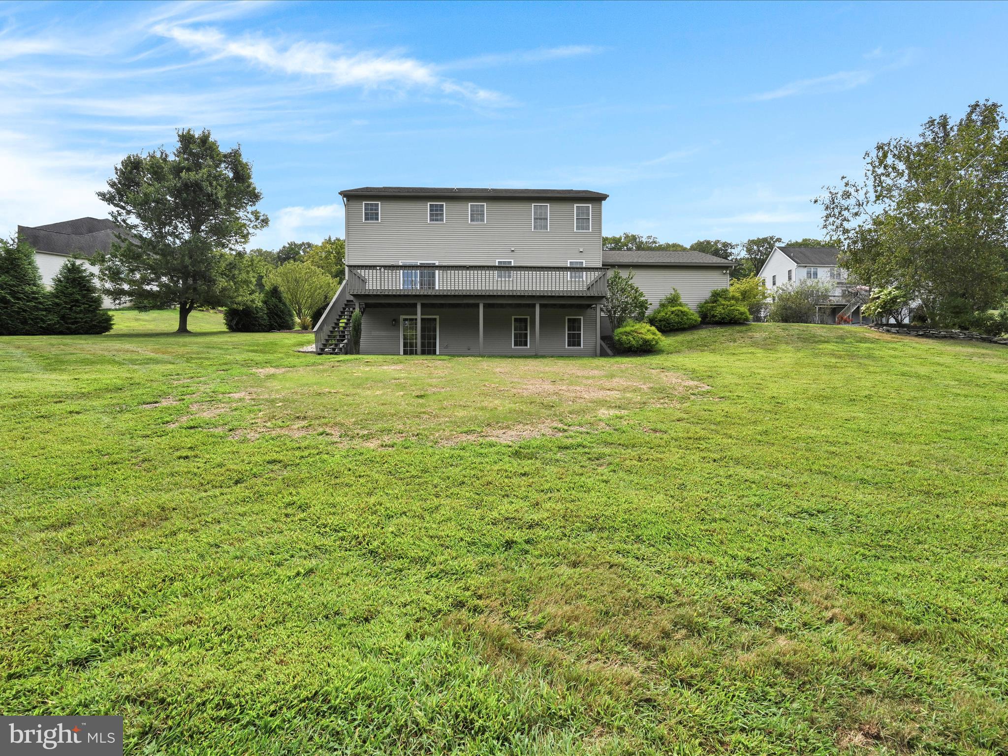 HAWK RIDGE ESTATES - Residential