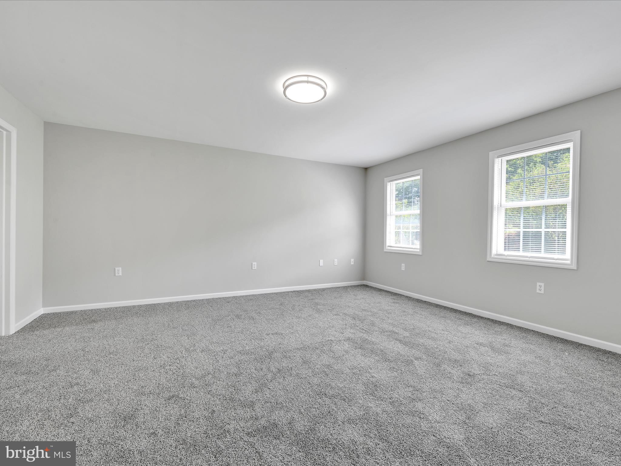 HAWK RIDGE ESTATES - Residential