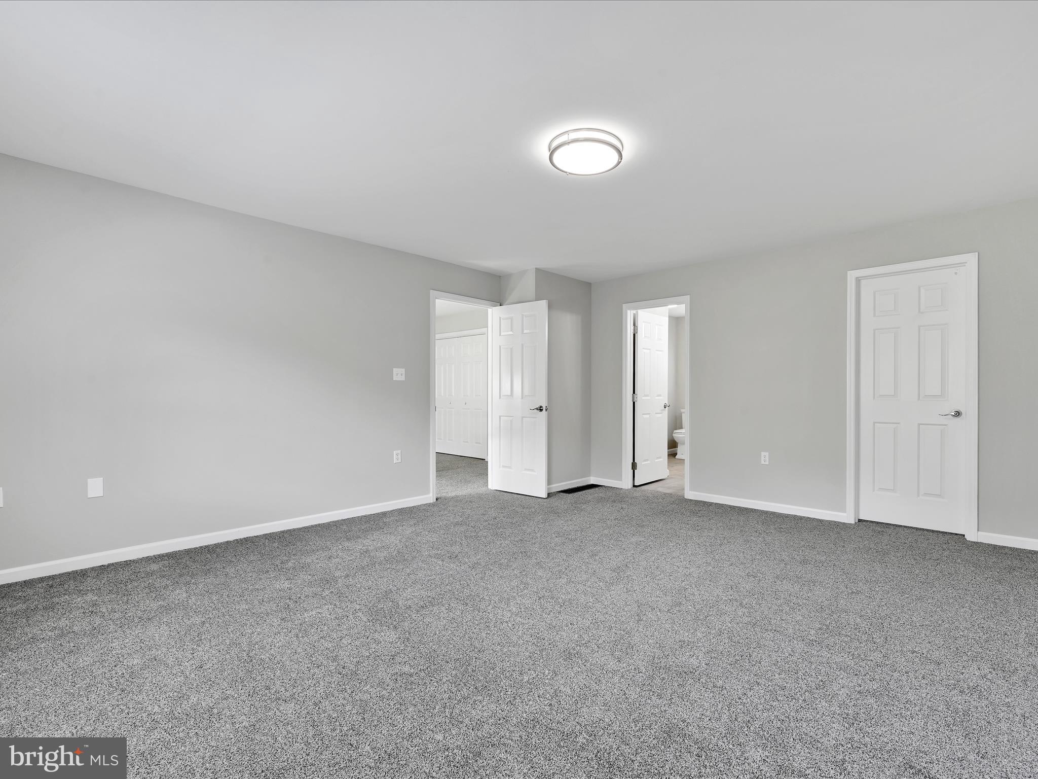 HAWK RIDGE ESTATES - Residential