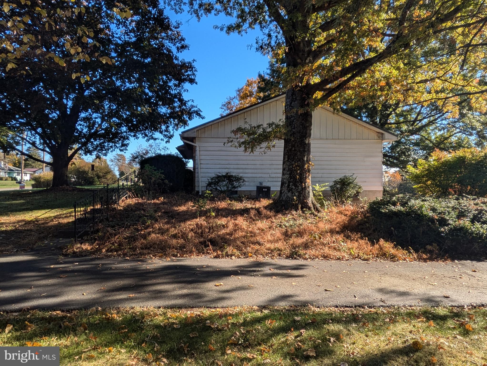 JUNIATA - Residential