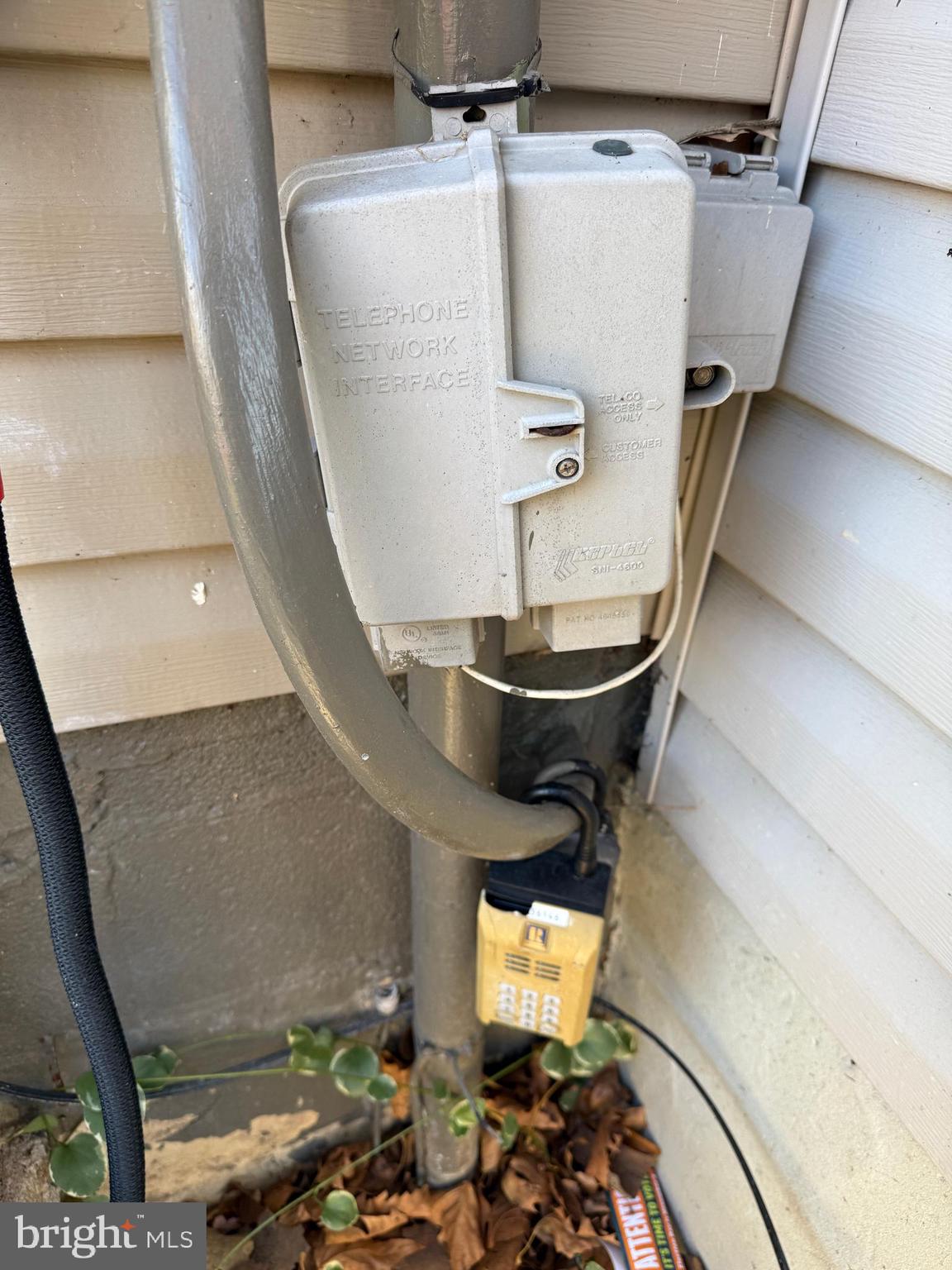 KEENE MILL WOODS - Residential