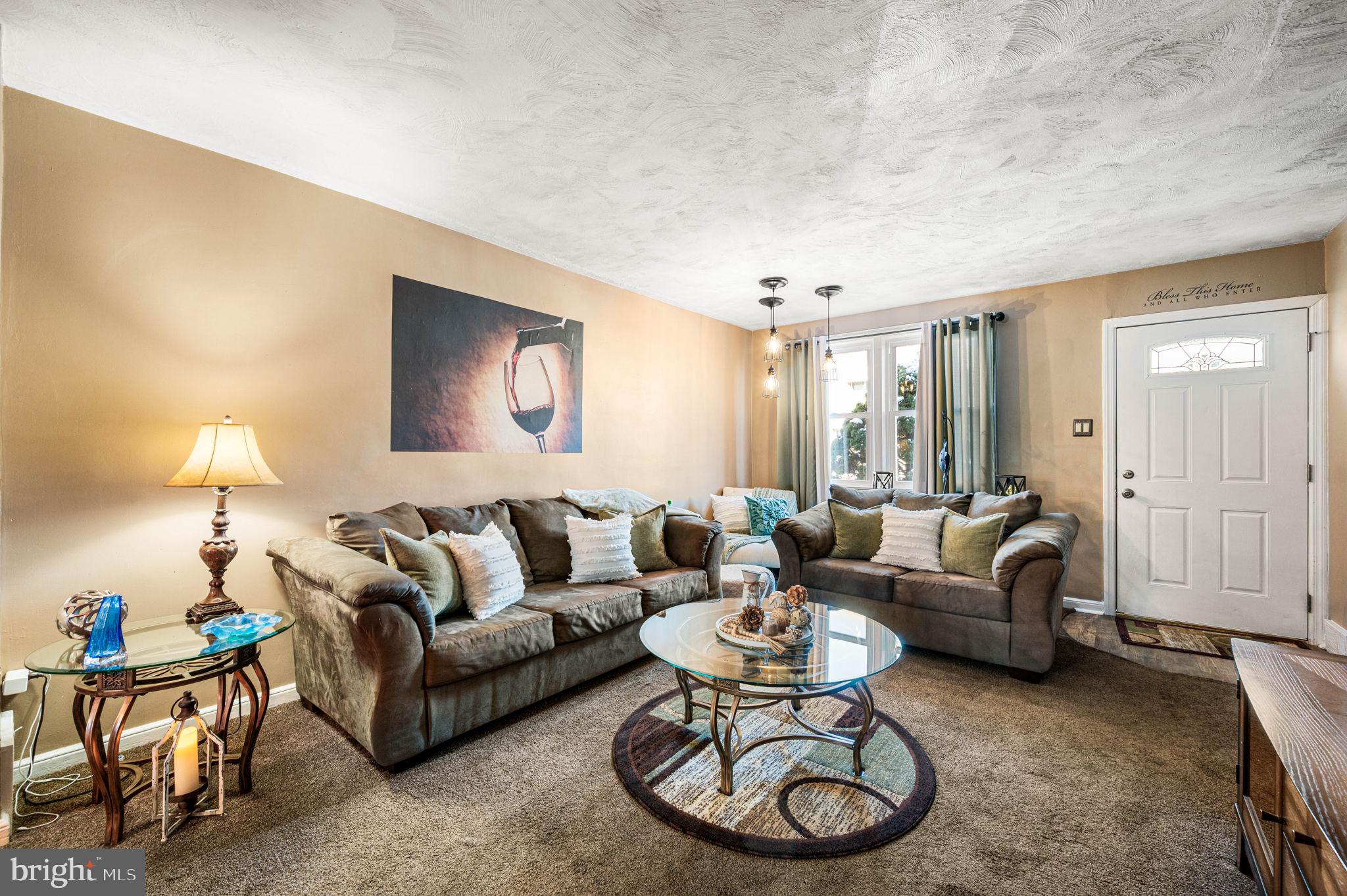 HOLMESBURG - Residential