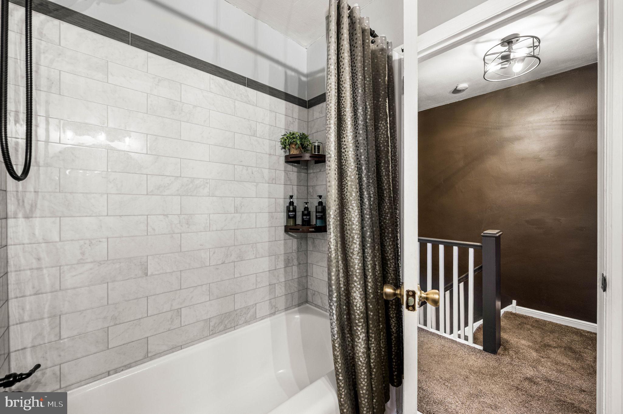 HOLMESBURG - Residential