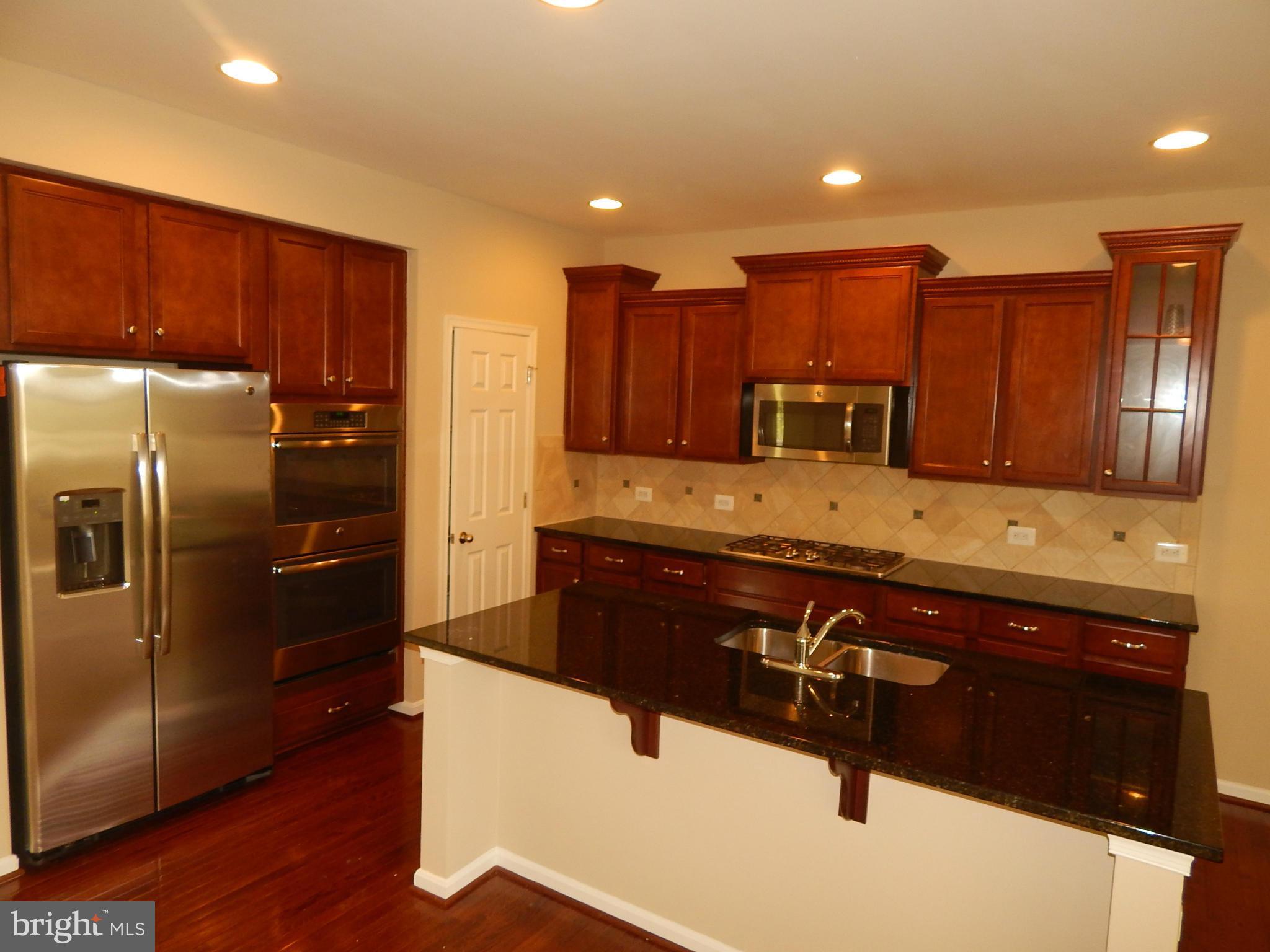 HASTINGS MARKETPLACE - Residential