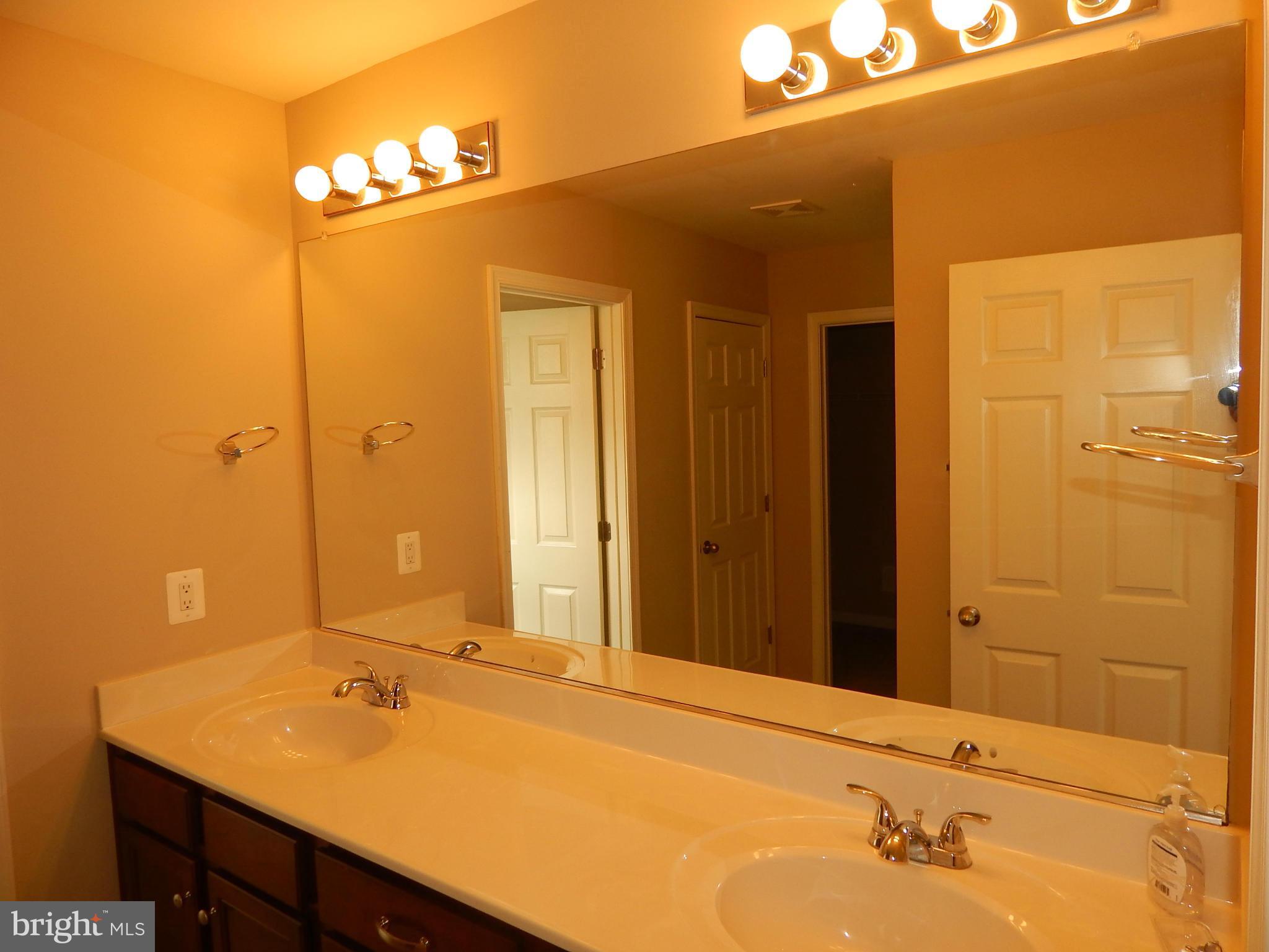 HASTINGS MARKETPLACE - Residential