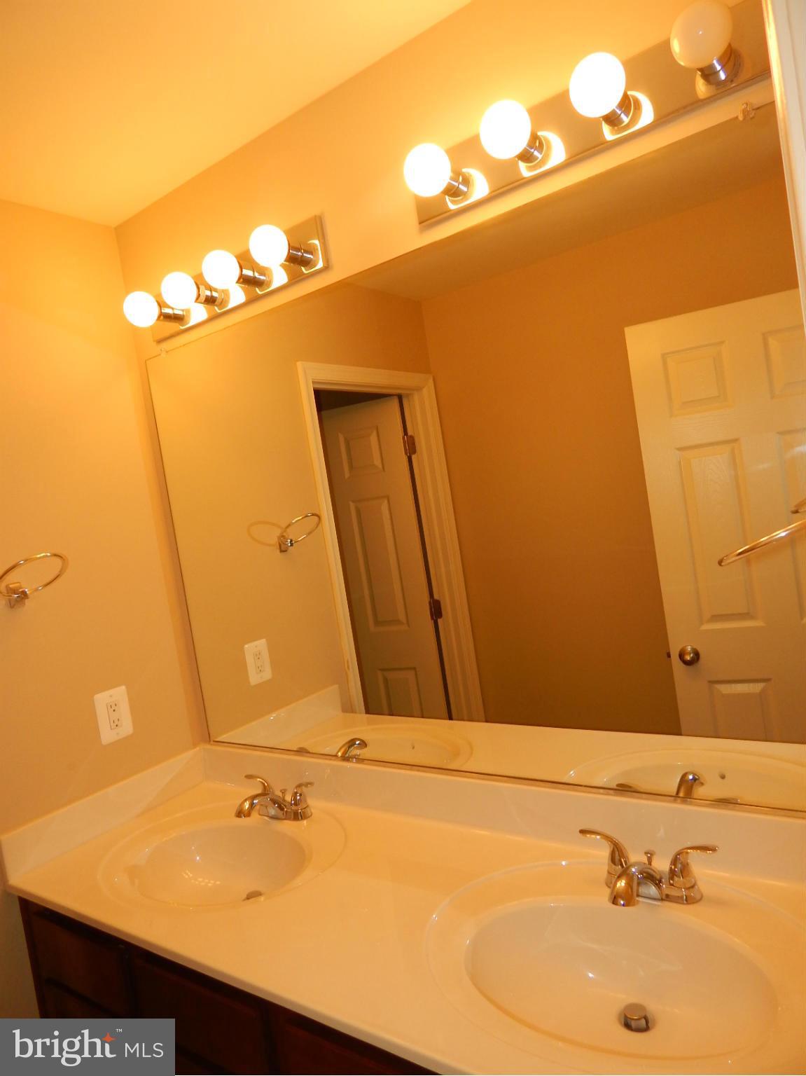 HASTINGS MARKETPLACE - Residential