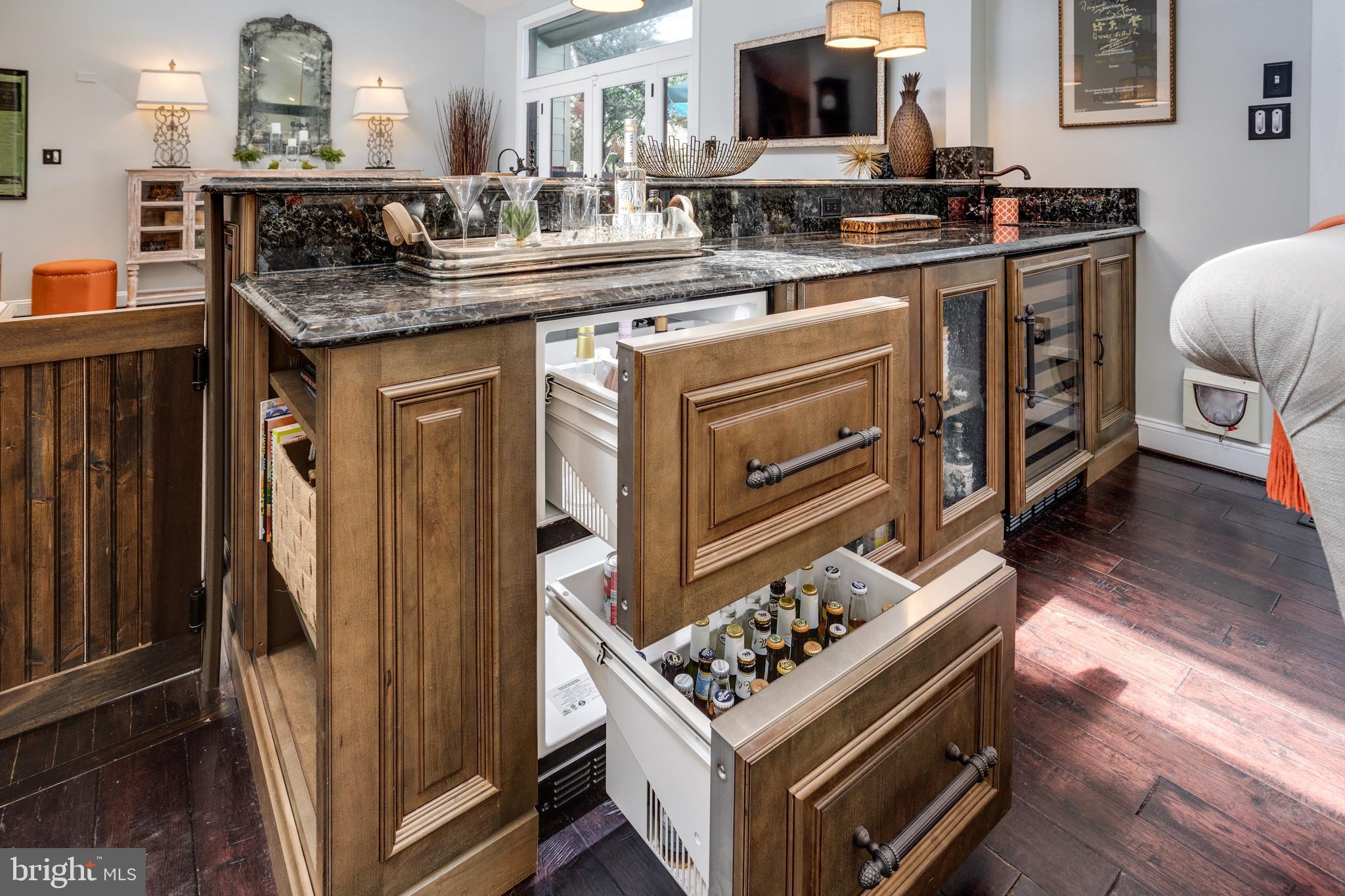 WOLF TRAP WOODS - Residential