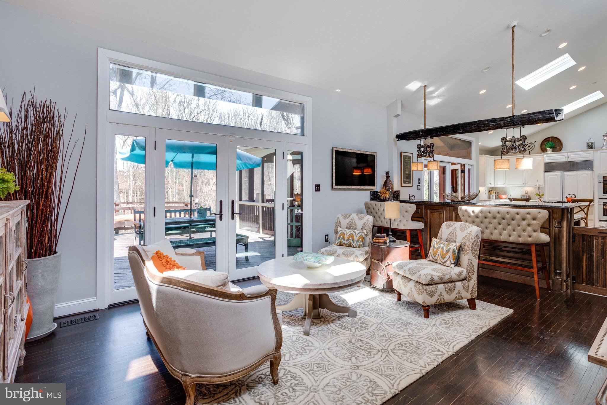 WOLF TRAP WOODS - Residential