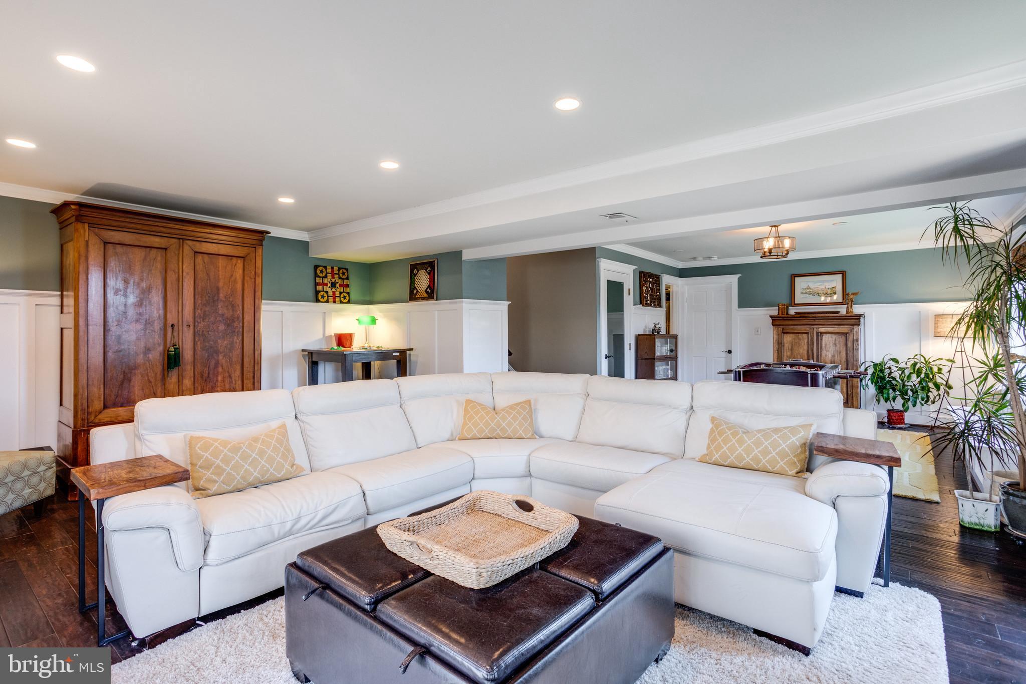 WOLF TRAP WOODS - Residential