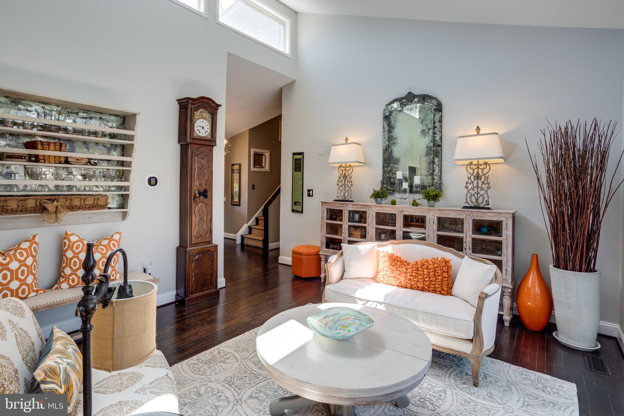 WOLF TRAP WOODS - Residential