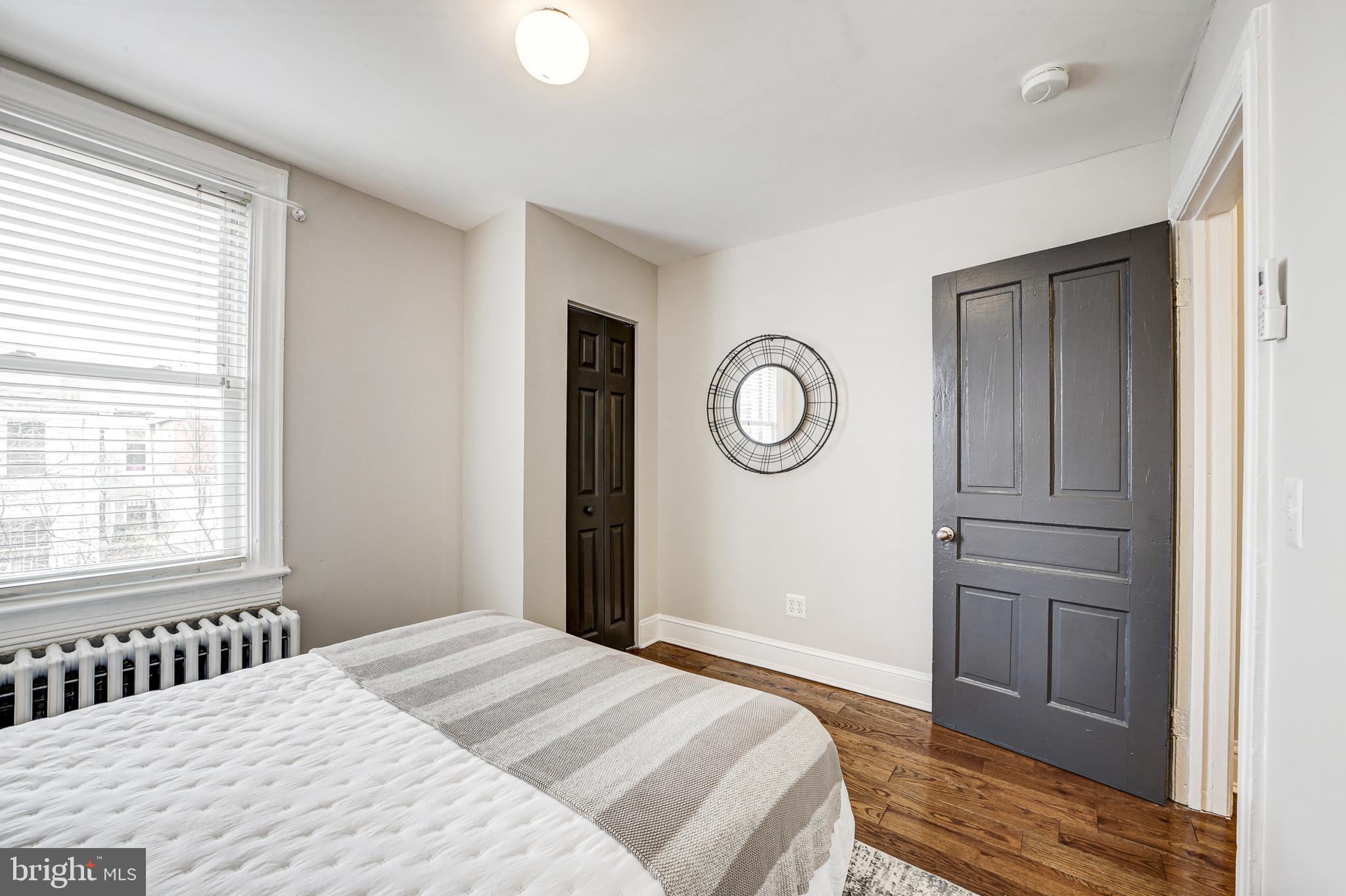 CAPITOL HILL - Residential
