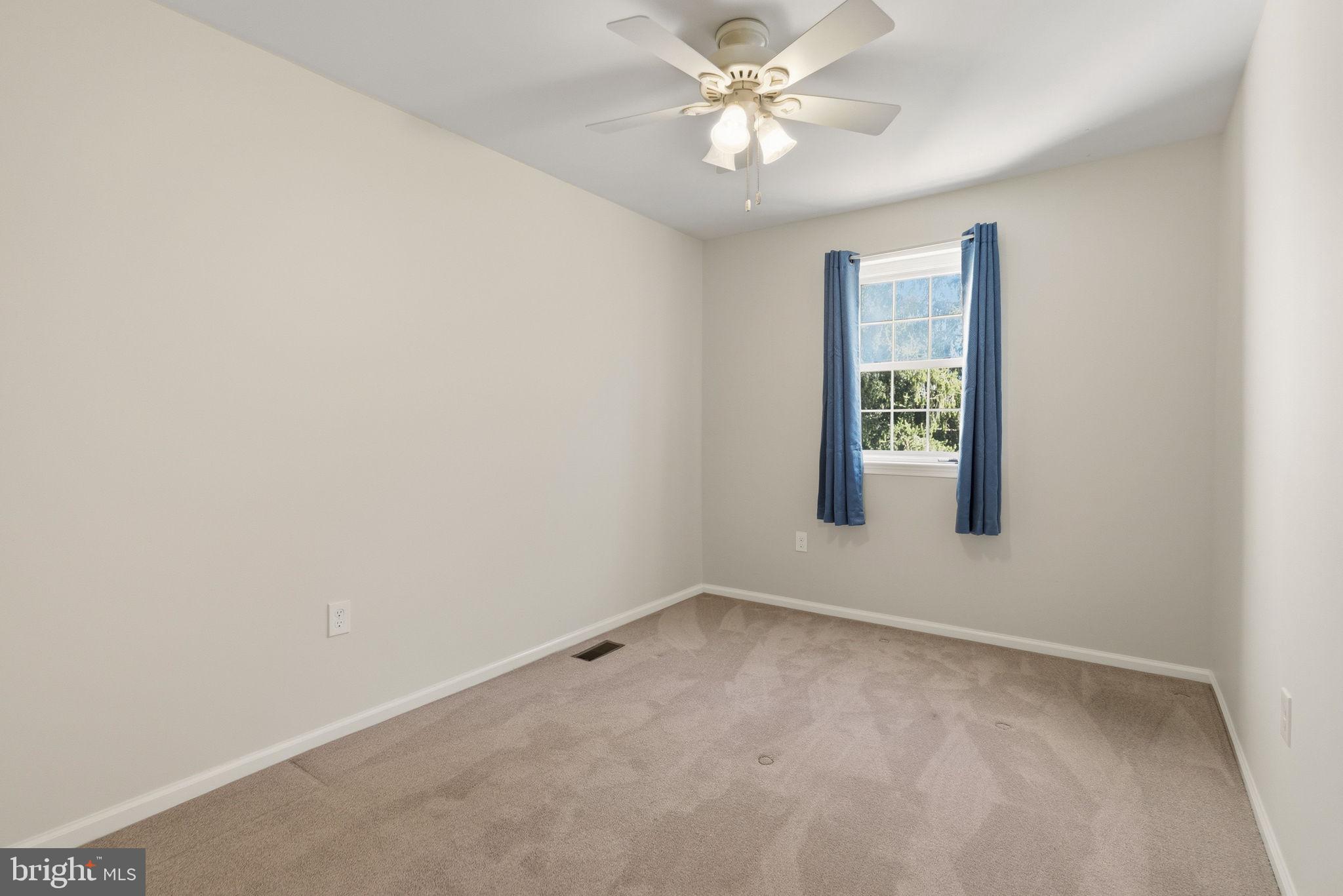 COVERED BRIDGE CRO - Residential