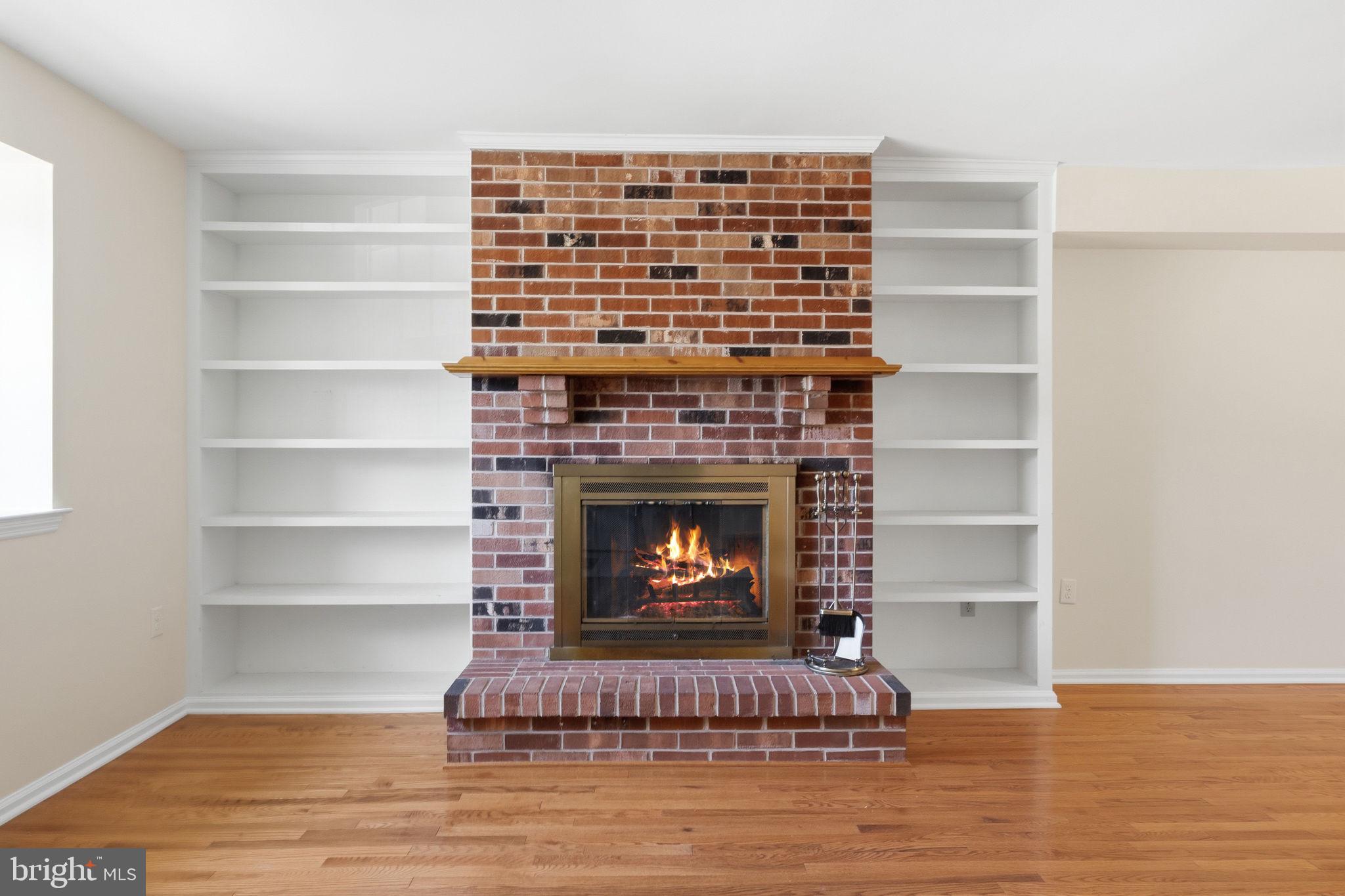 COVERED BRIDGE CRO - Residential