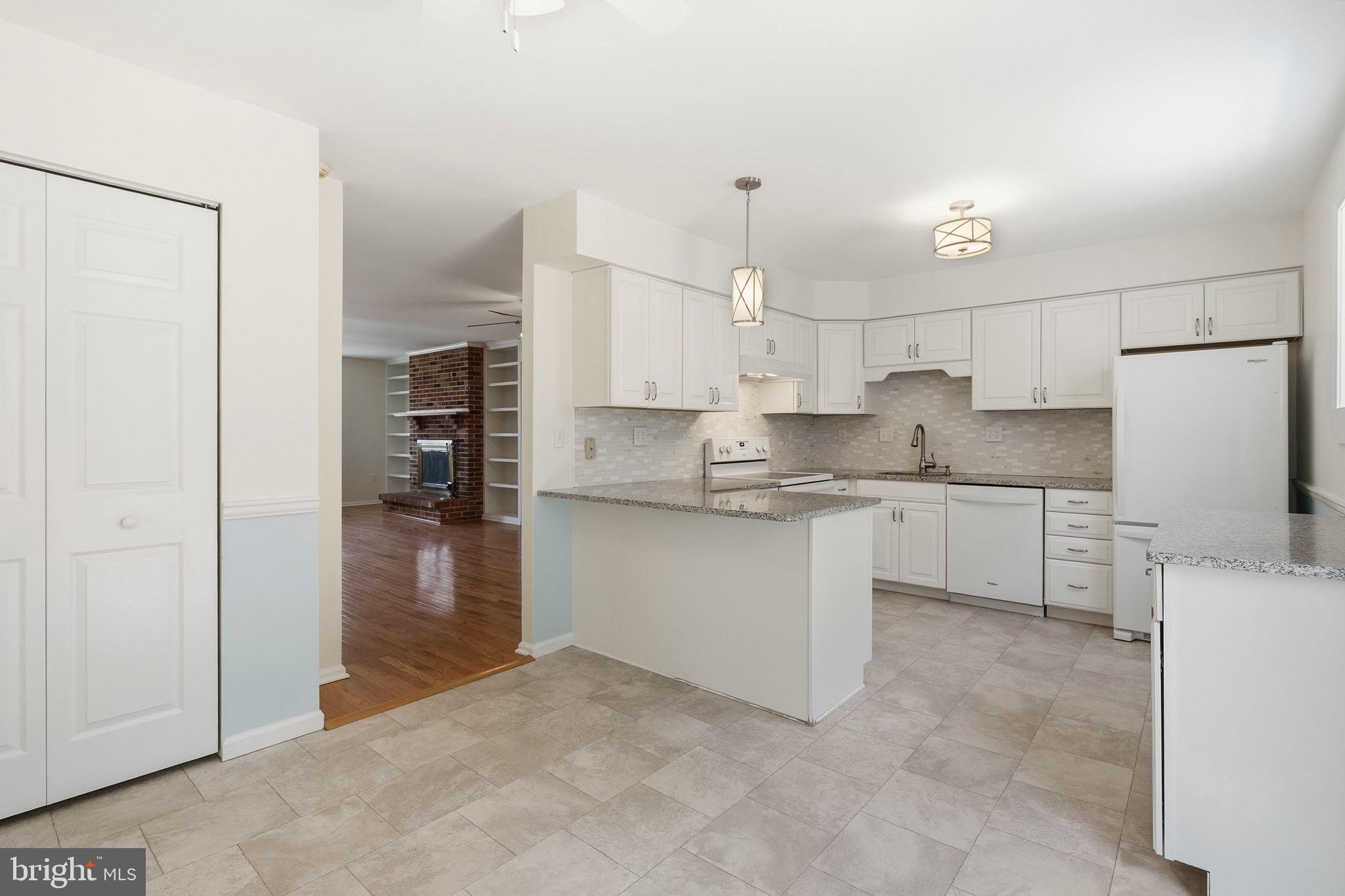 COVERED BRIDGE CRO - Residential