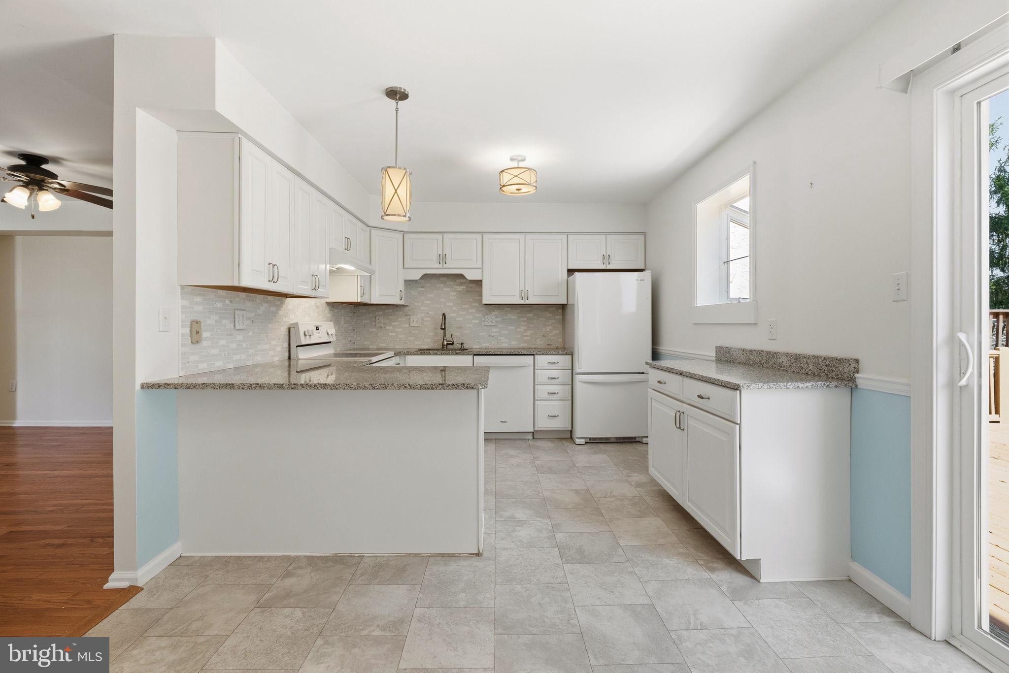 COVERED BRIDGE CRO - Residential