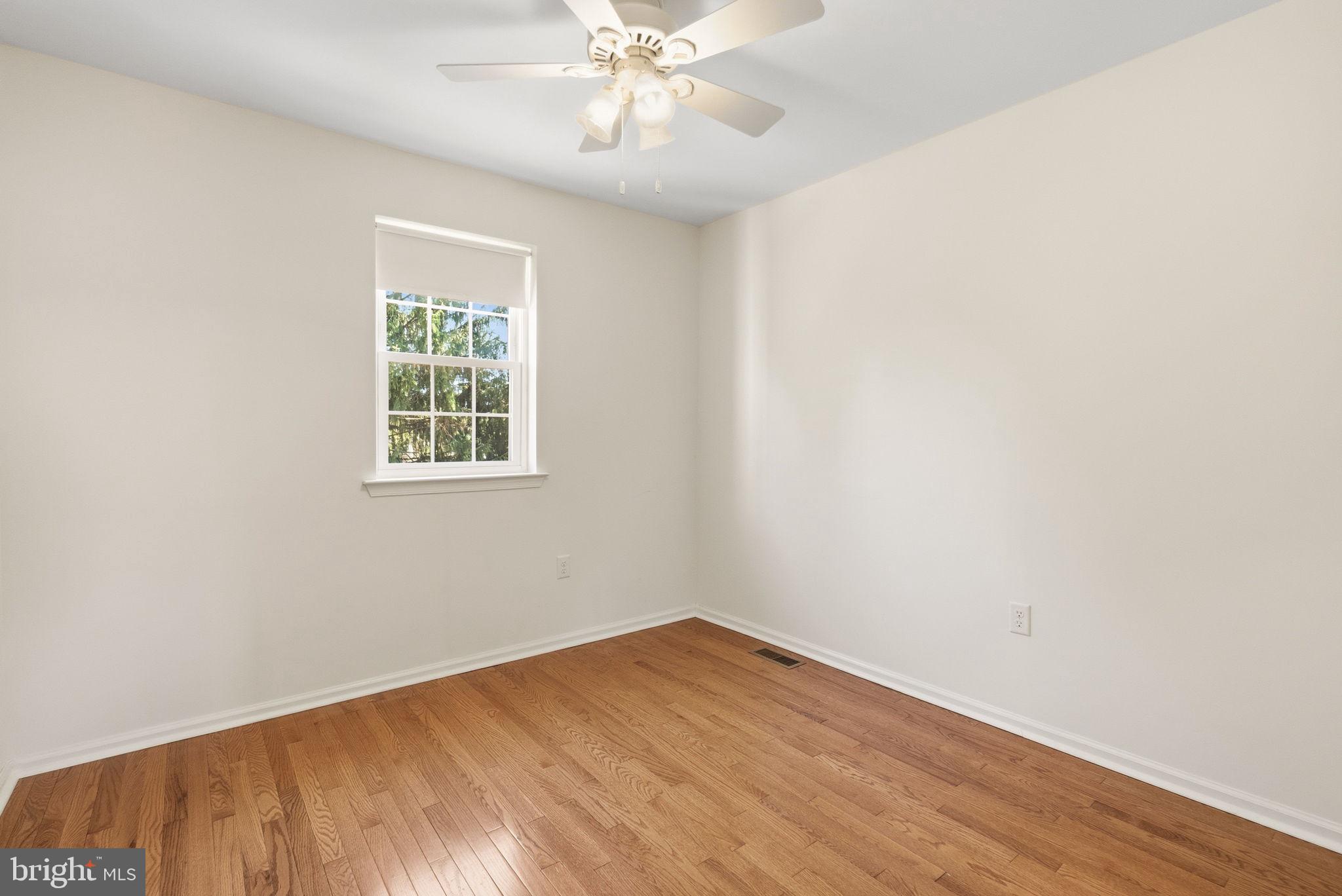 COVERED BRIDGE CRO - Residential