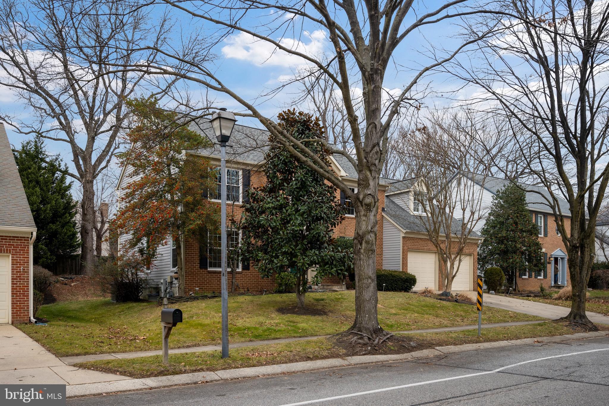 GREENS OF CROFTON - Residential Lease