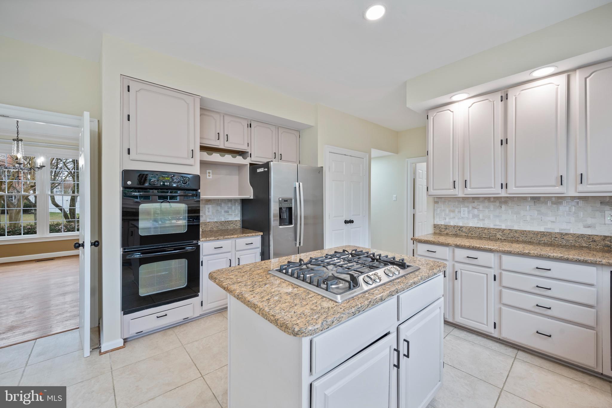 GREENS OF CROFTON - Residential Lease