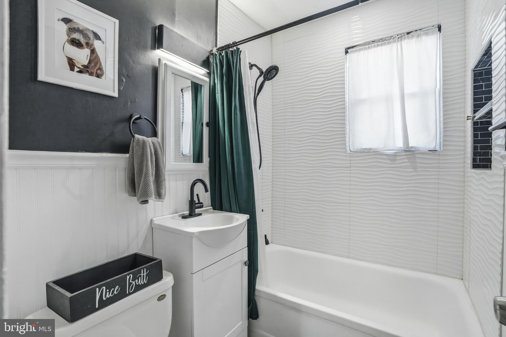 GARDEN CITY - Residential