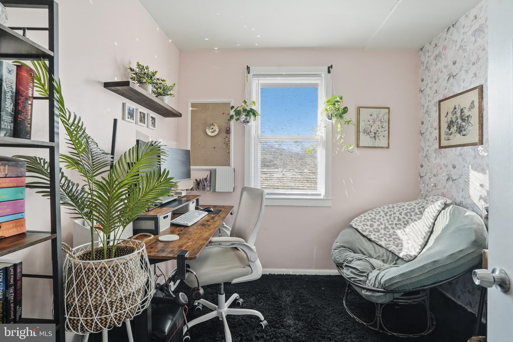 GARDEN CITY - Residential