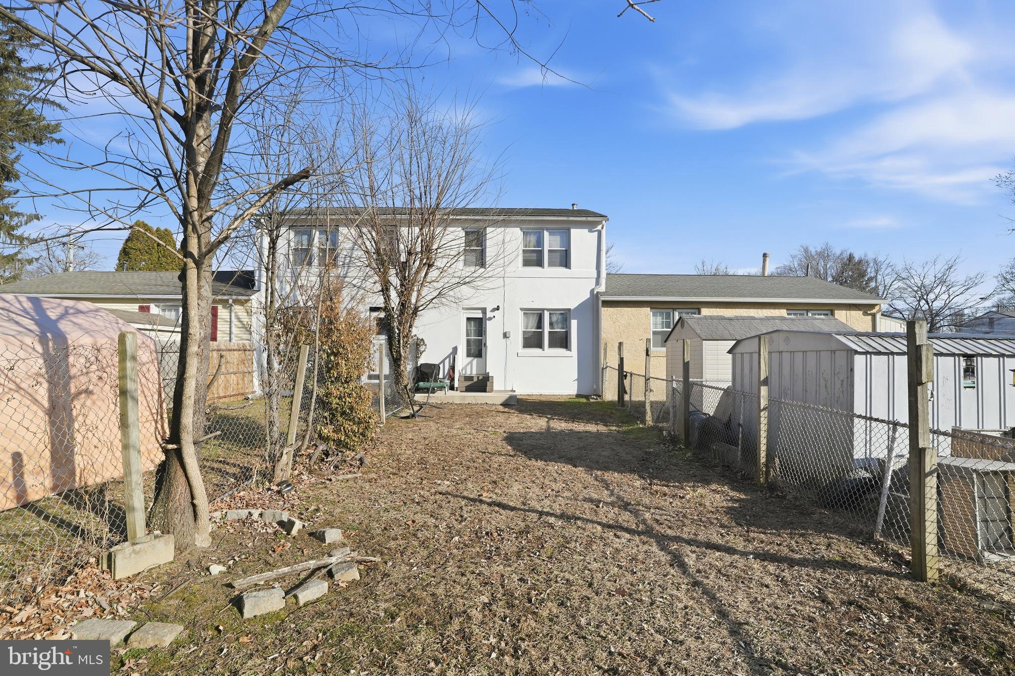 GARDEN CITY - Residential